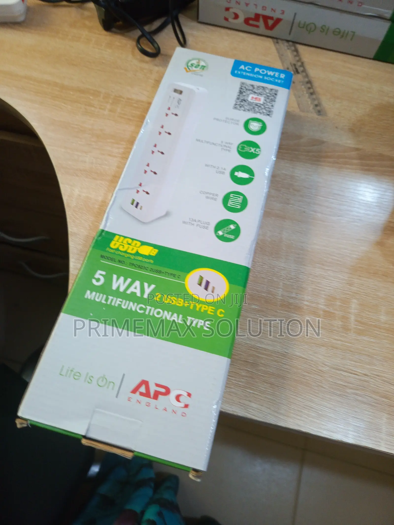Heavy-Duty 5-Way Power Strip With Usb Ports