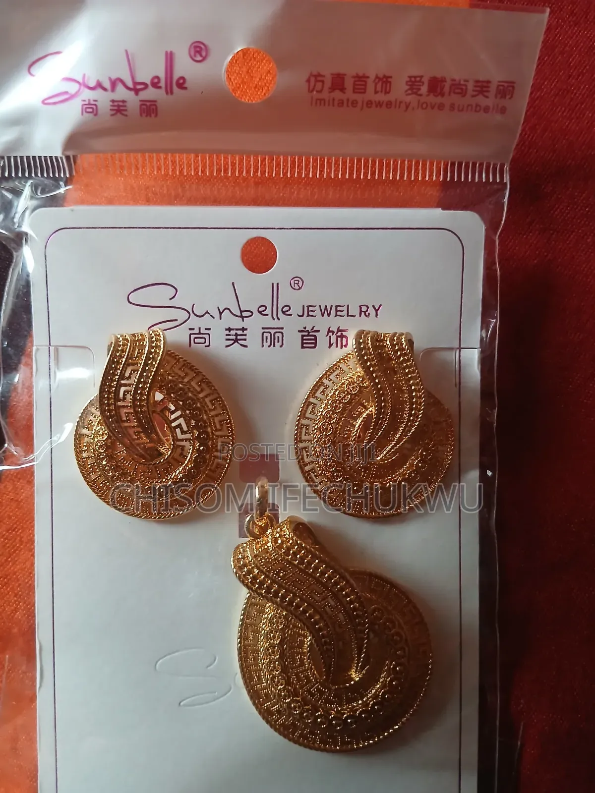 Non Tarnish Quality Earrings and Pendant