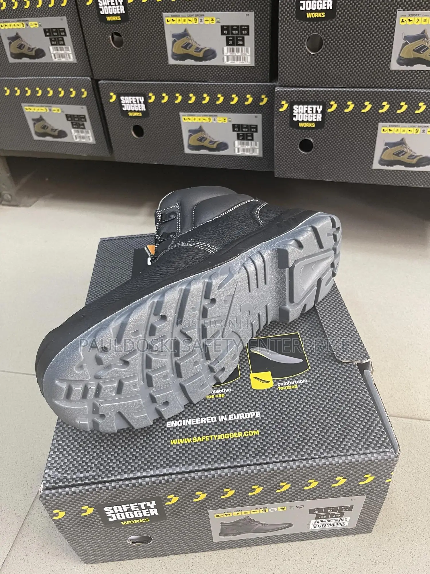Best Boy Safety Jogger Boot