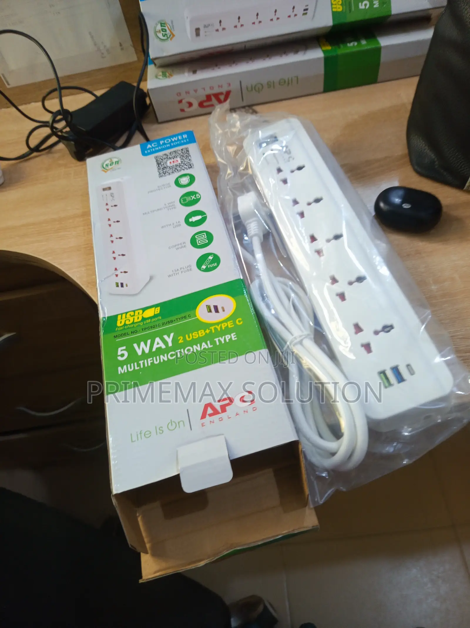 Turbo5-Way Multi Plug Power Box