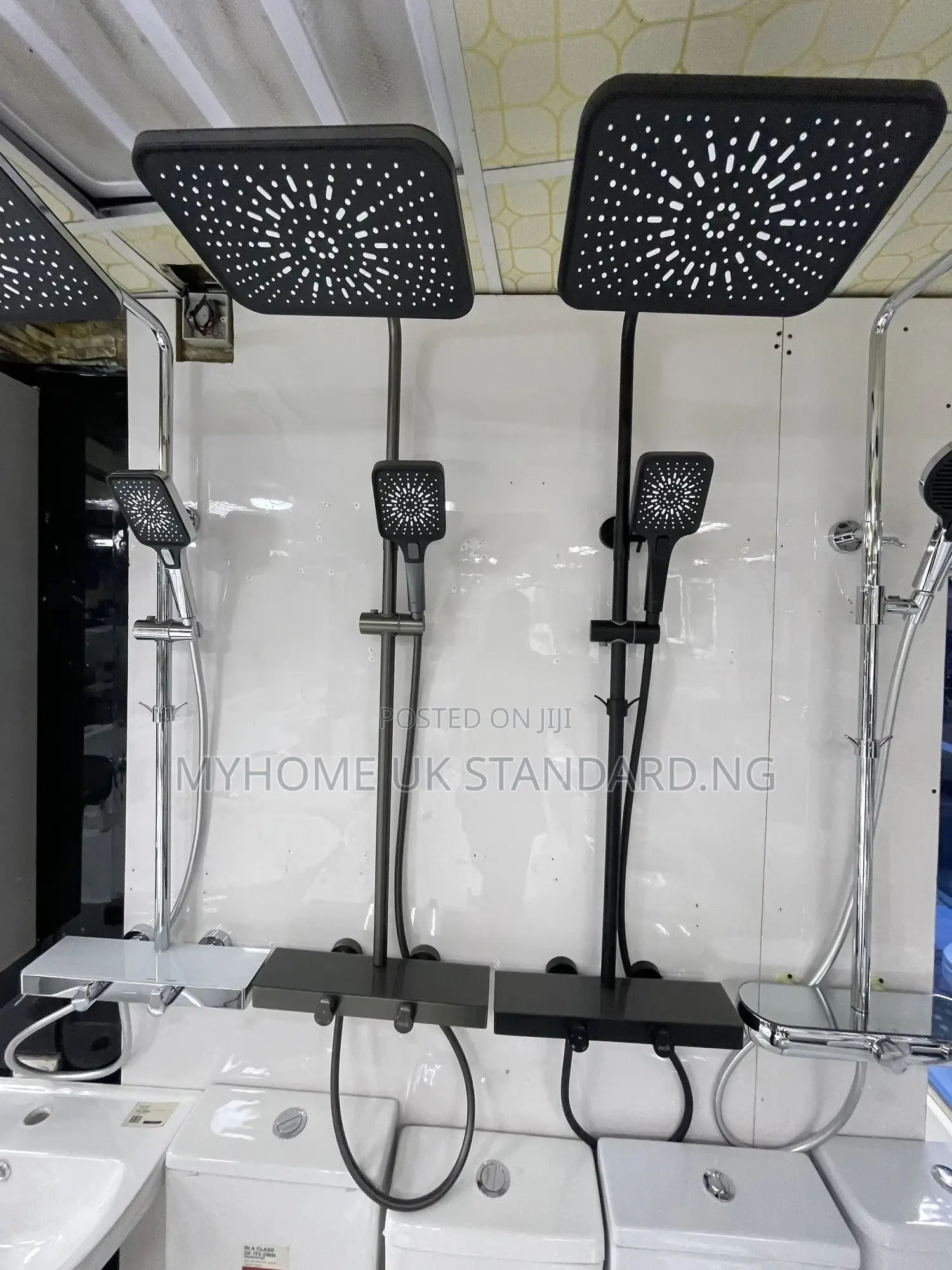 England Executive Standing Shower