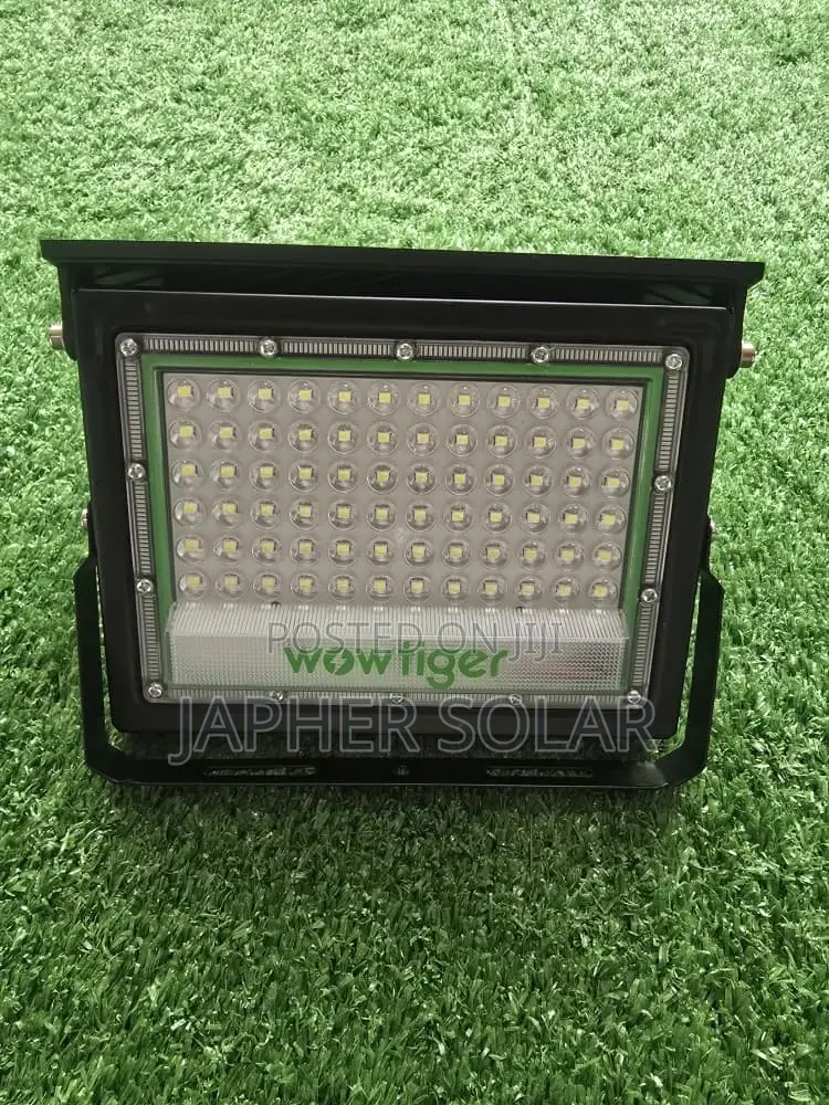 Wowtiger 100w Solar Flood Light – High-Capacity Lithium Battery