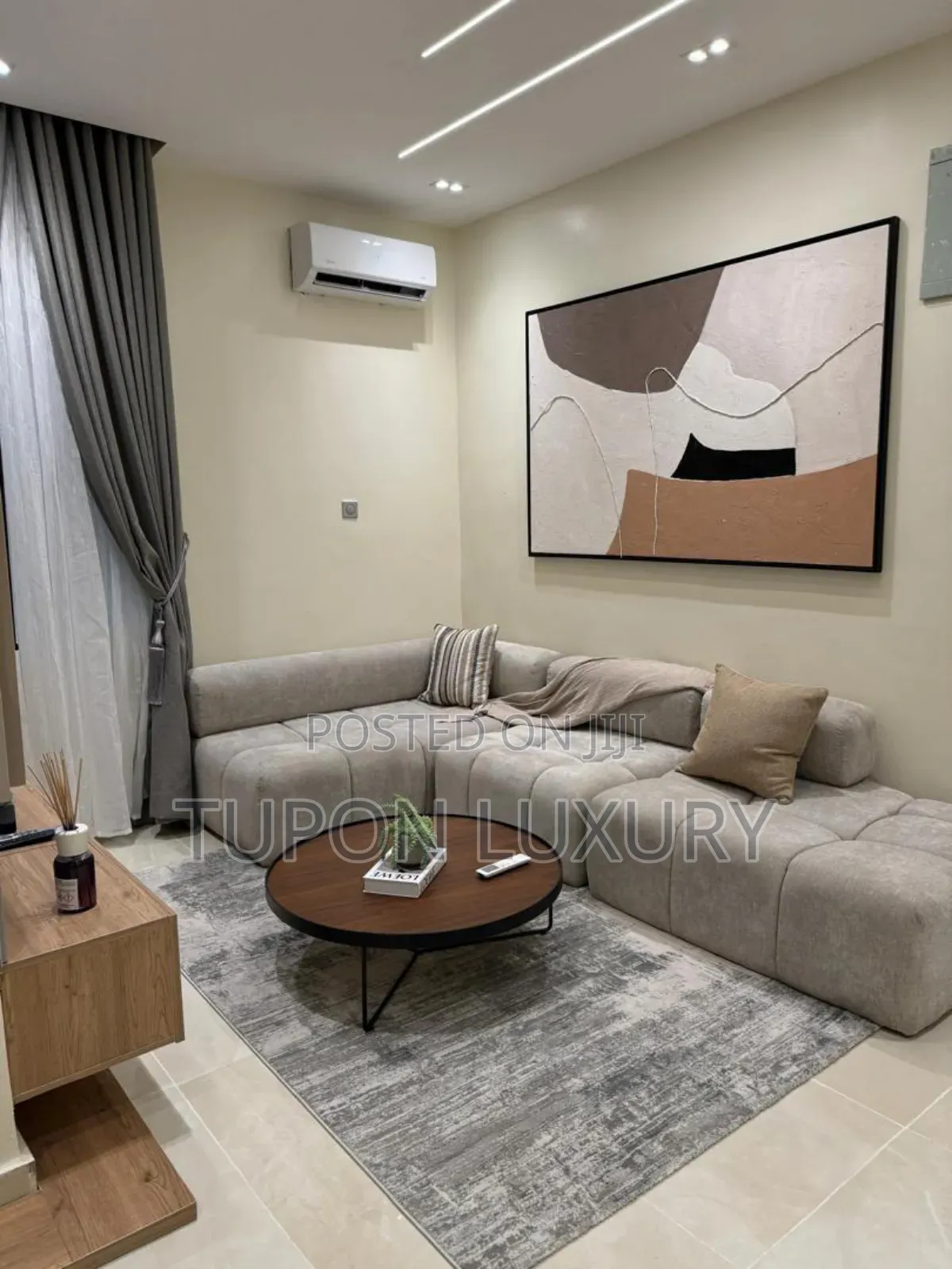 Luxury 2bed/3bed Terrace With Pool, Gym, Dinning Table and Bath-Tub