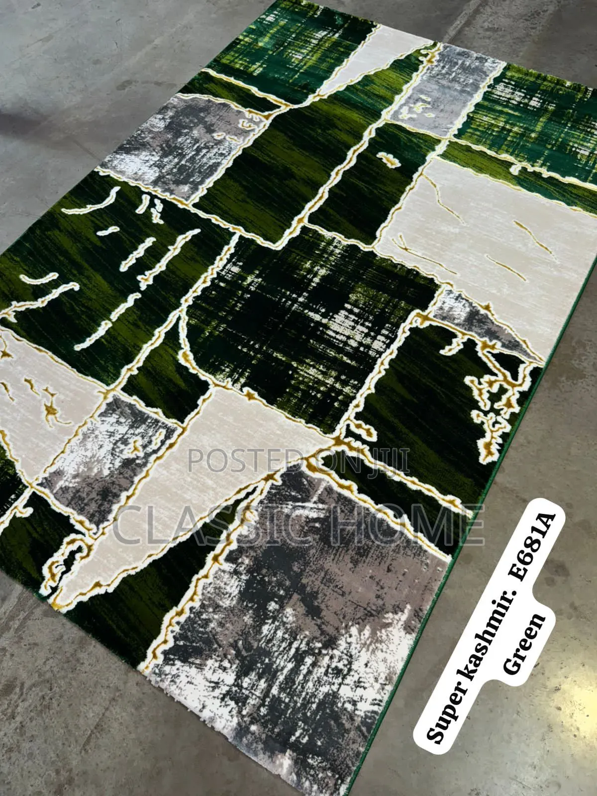 Kashmir Green Turkish Center Rug