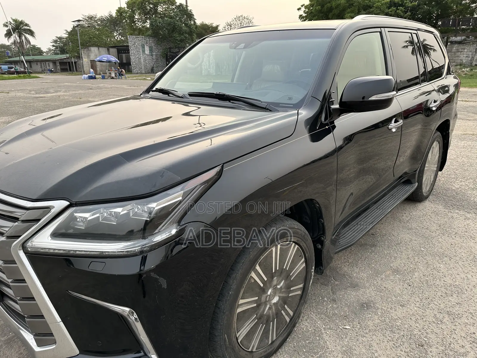 Lexus LX 570 AWD 2017 Black
