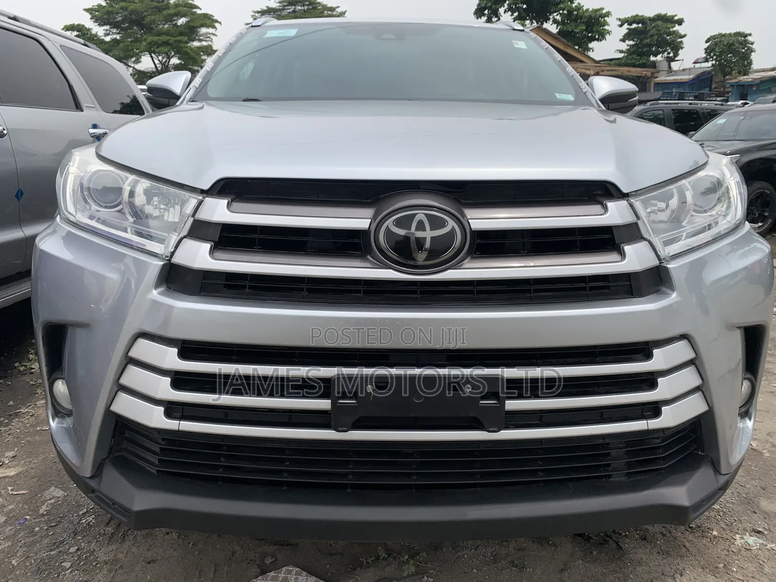 Toyota Highlander 2017 Silver