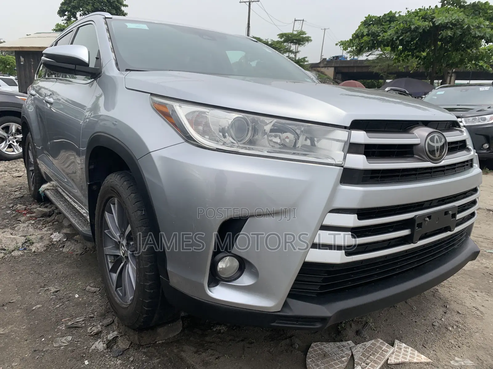 Toyota Highlander 2017 Silver