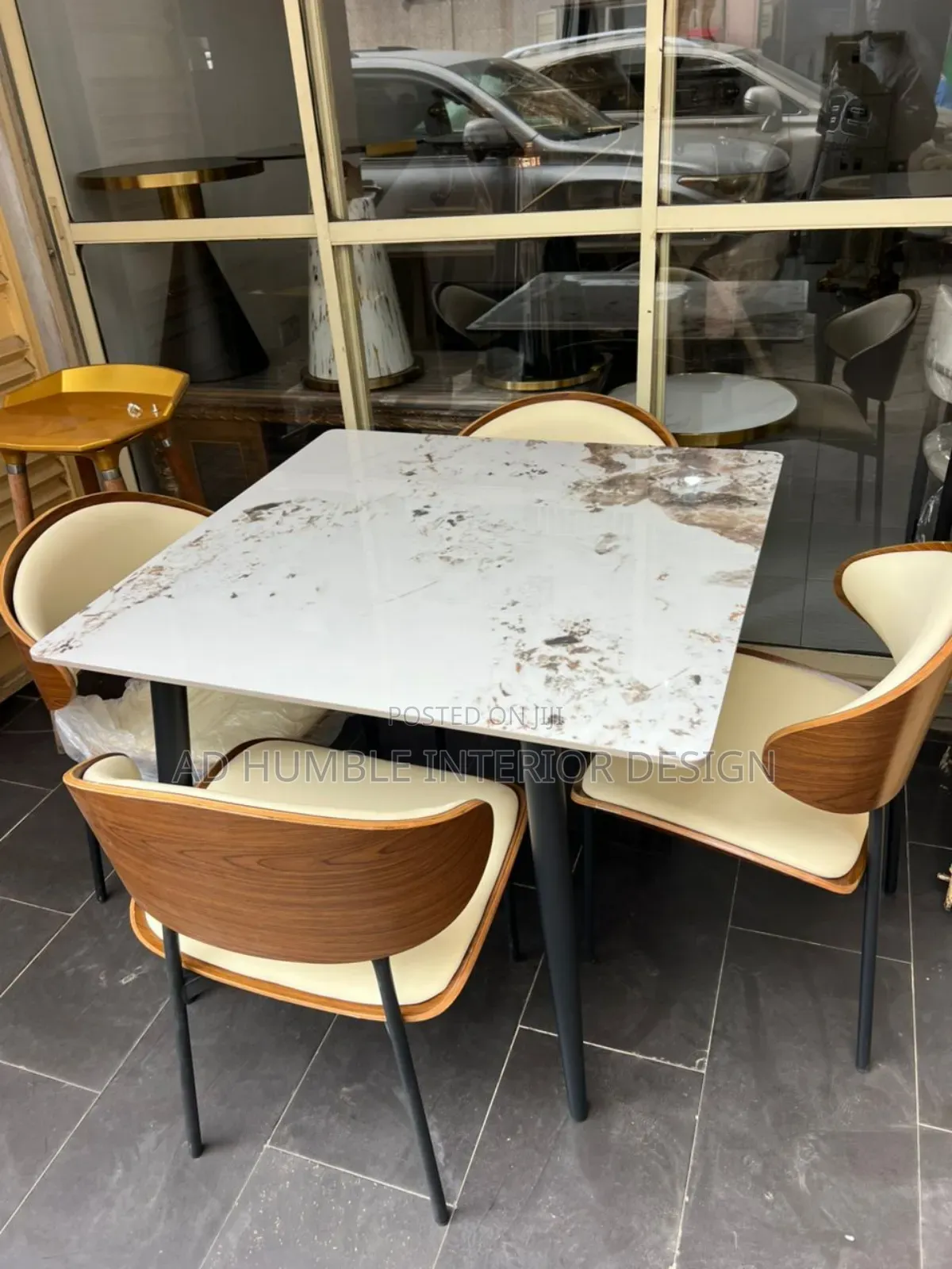 4 Seater Dinning Set