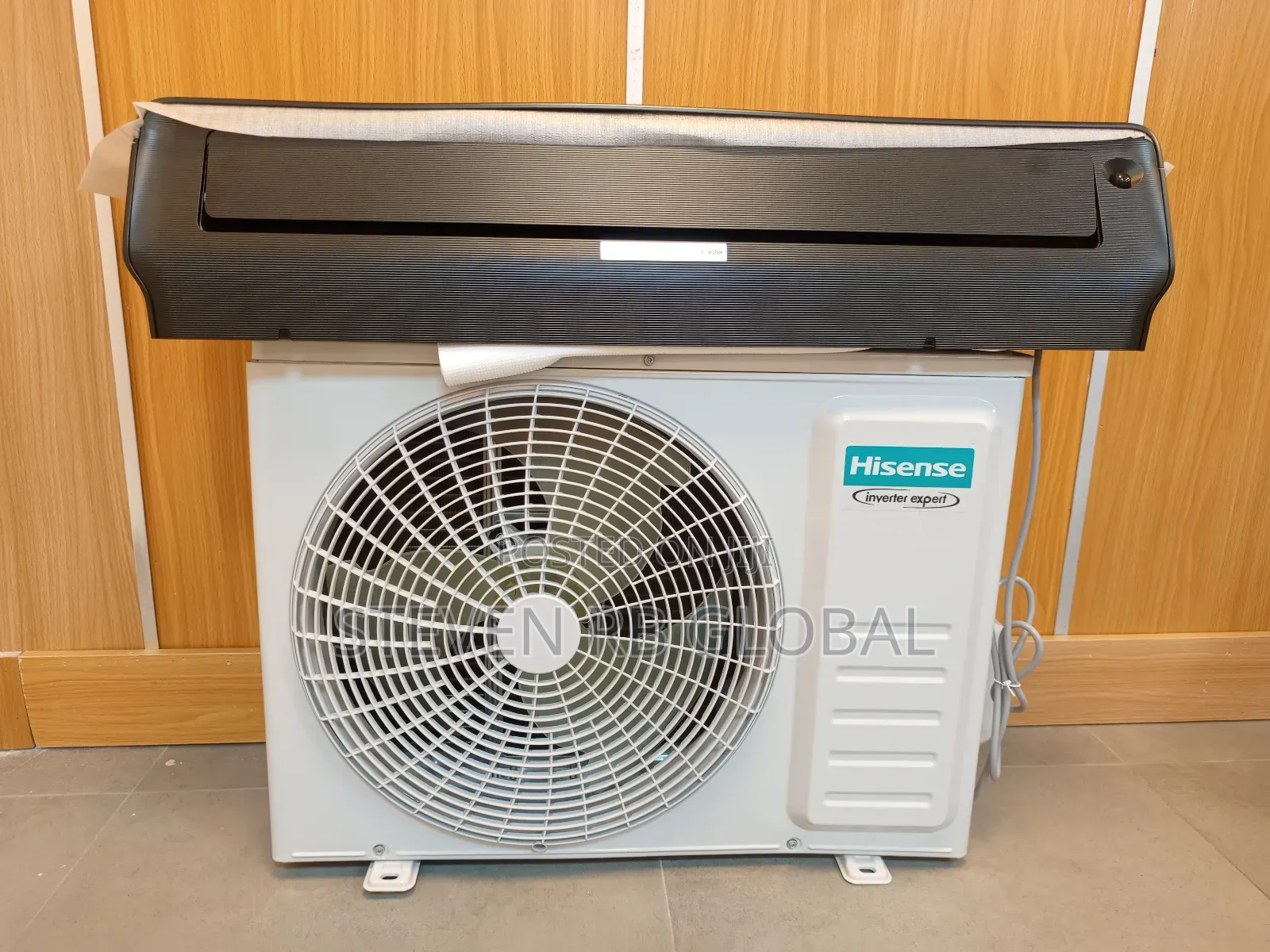 Hisense 1.5hp Art Black Mirror Inverter Split Air Conditioner | As12qh