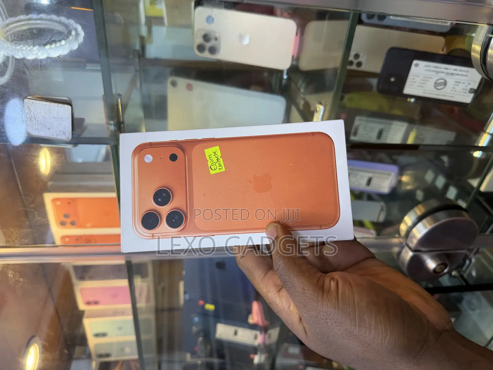 New Apple iPhone 17 Pro Max 256 GB Orange