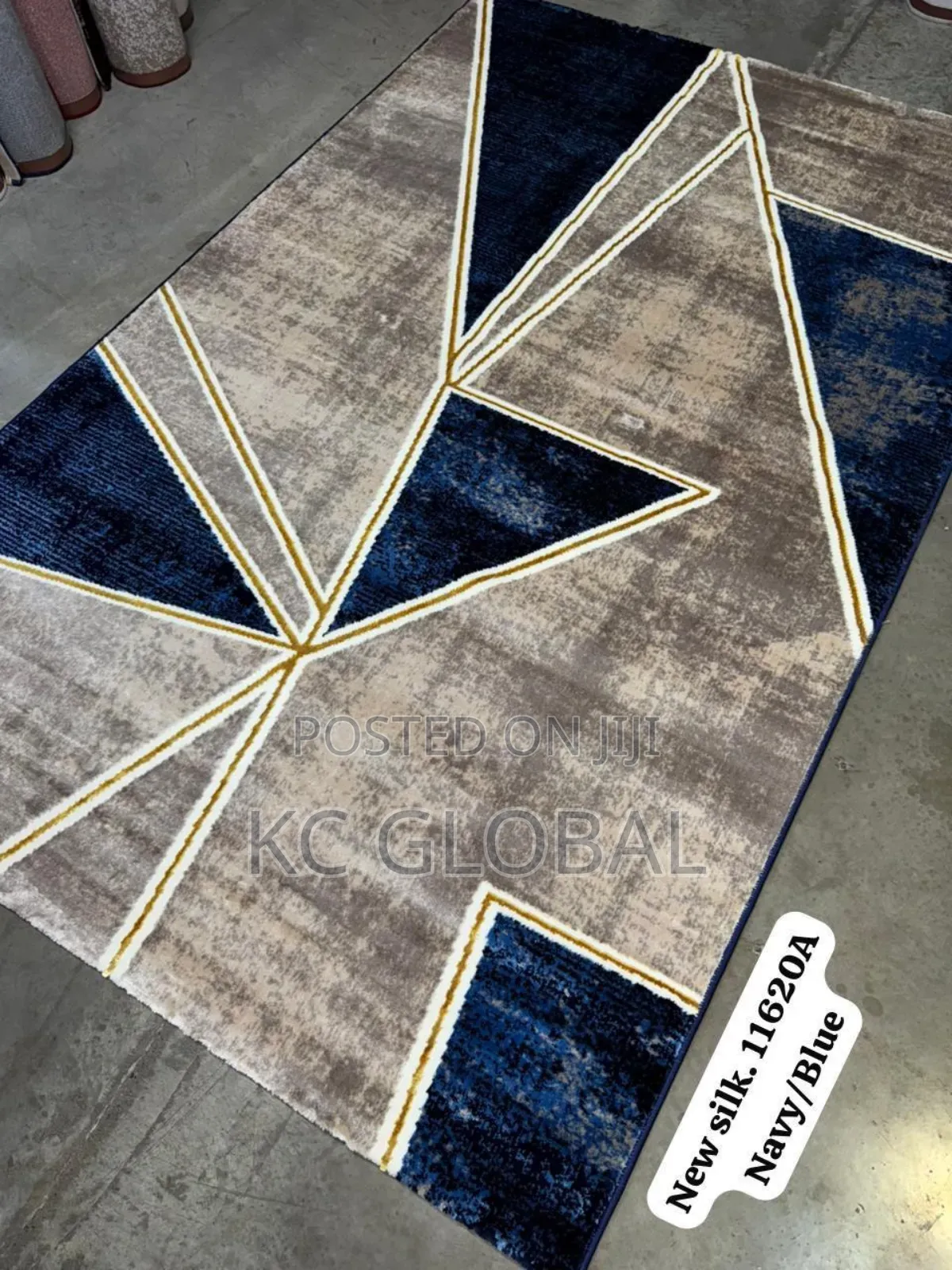 Melat Center Rug Available in 5/7 7/10