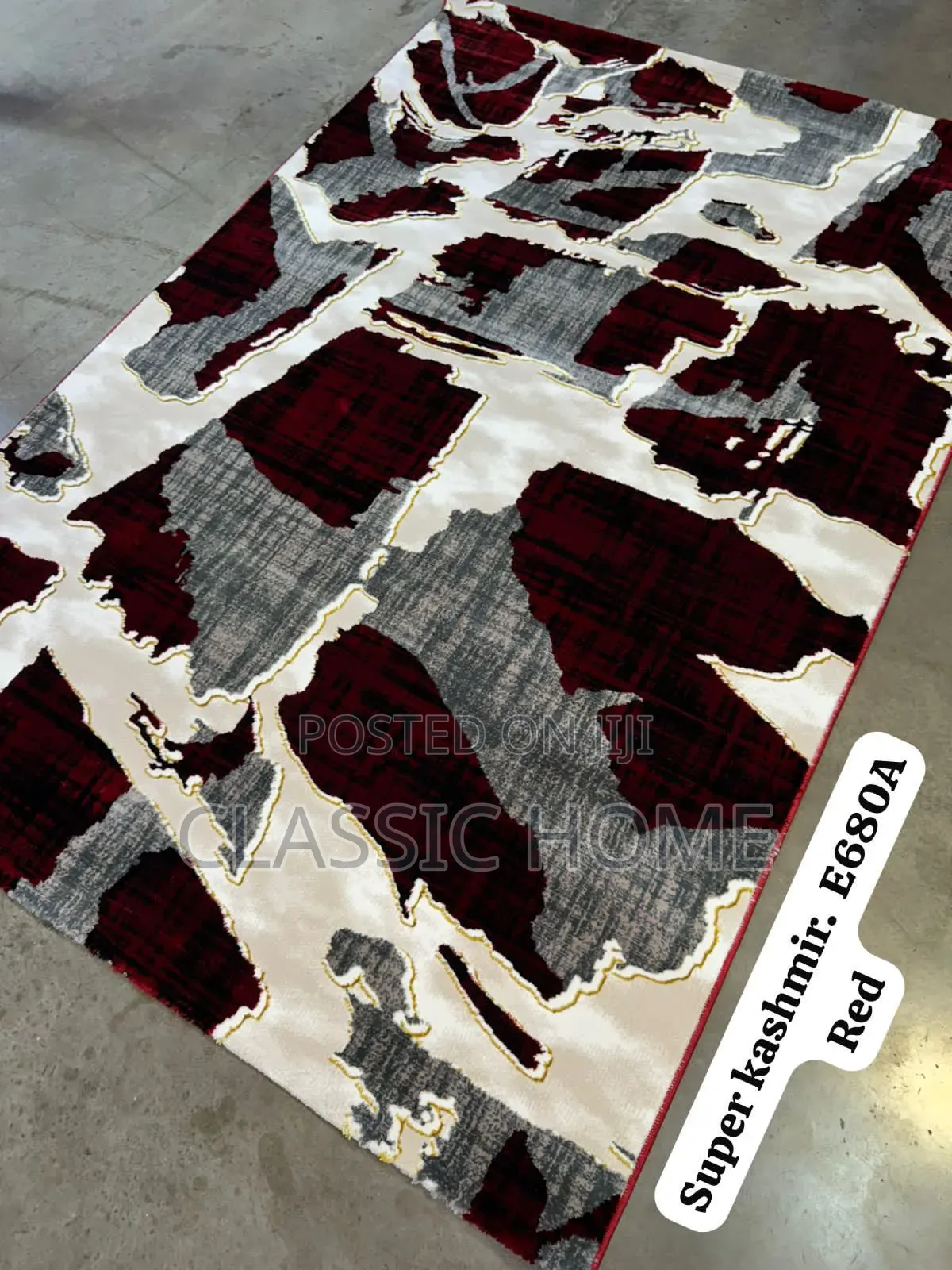 Kashmir Grey, Wine Center Rug