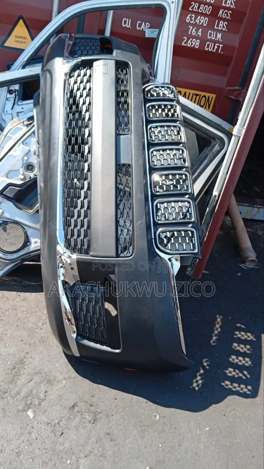 Complete Front Bumper Jeep Grand Cherokee 2021-2024