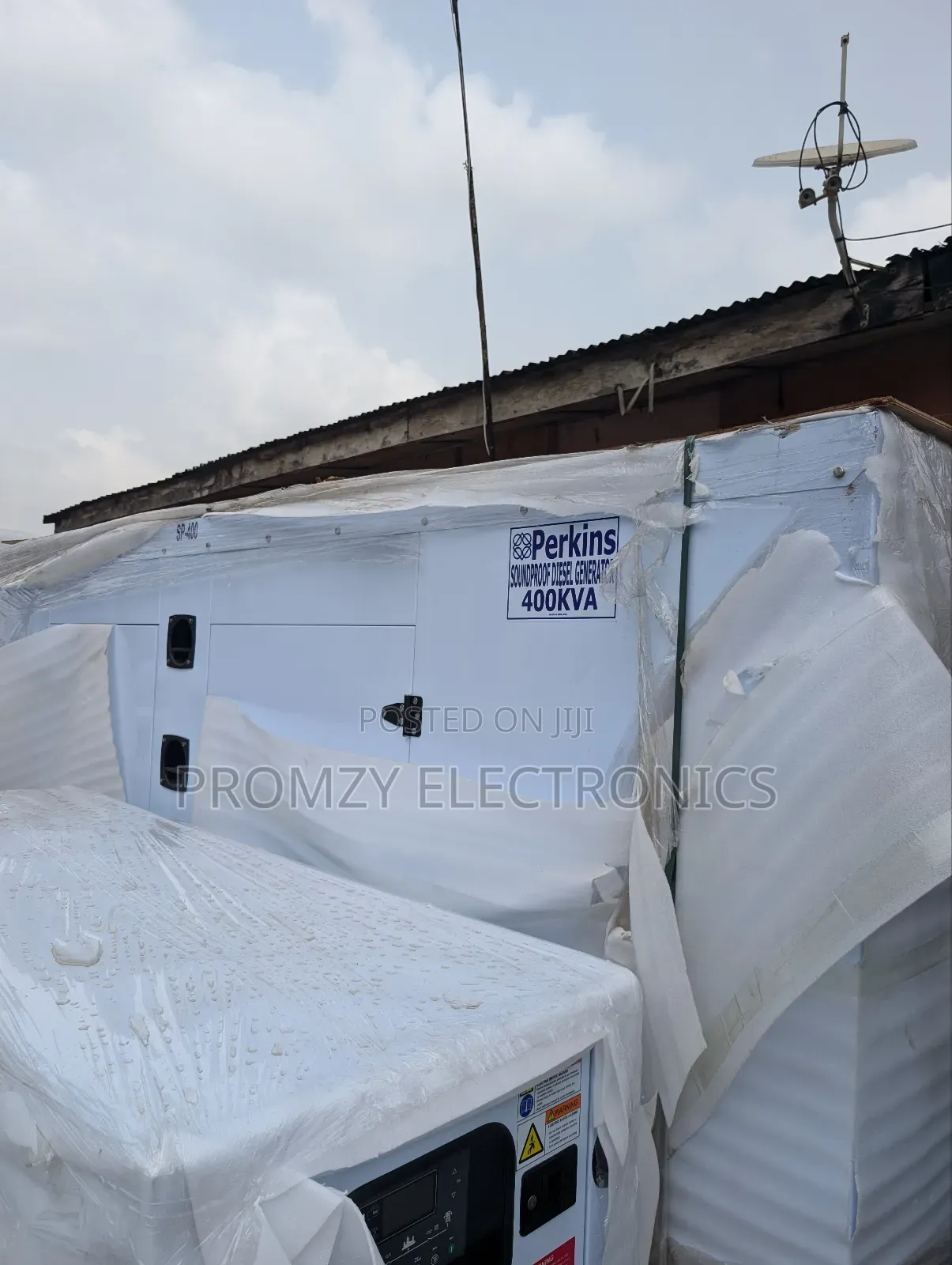 400kva Brand New Perkins Diesel Soundproof Generator 2years Wty