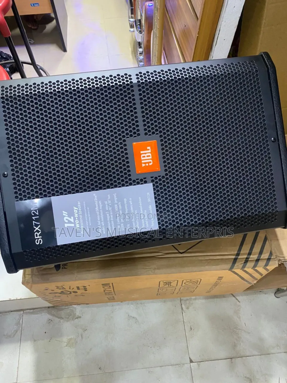 JBL Srx712m Professional Speaker