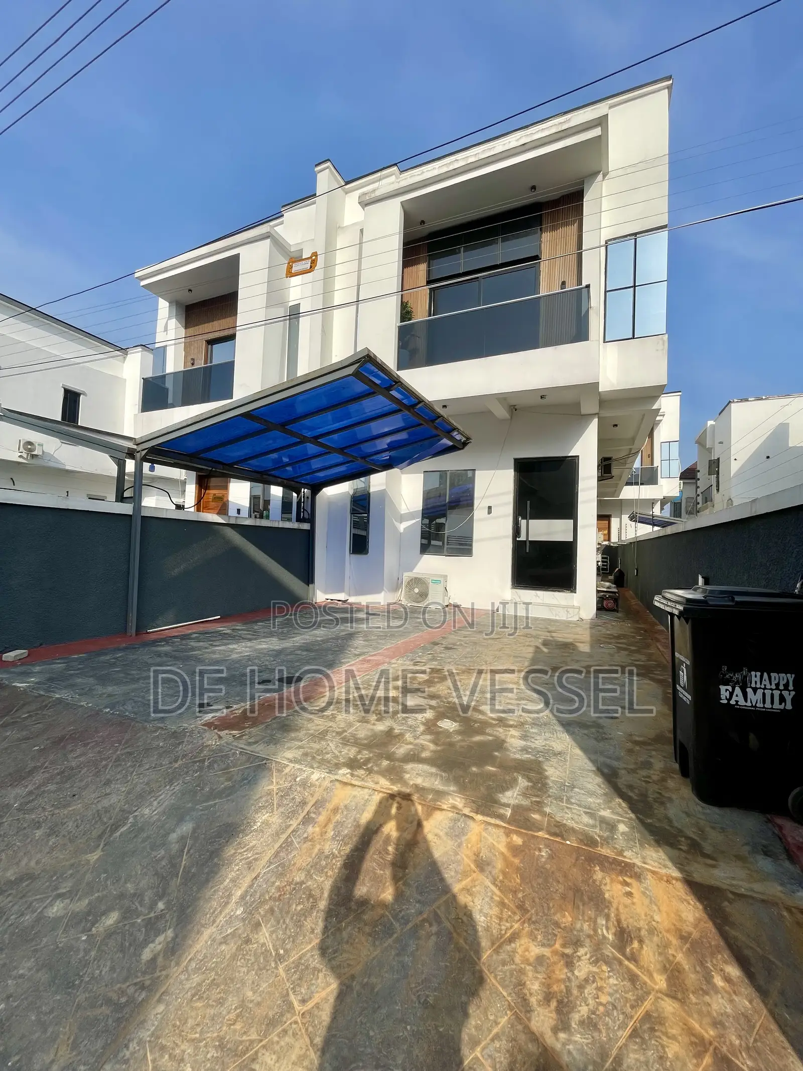 Furnished 4bdrm Duplex in Lekki for sale