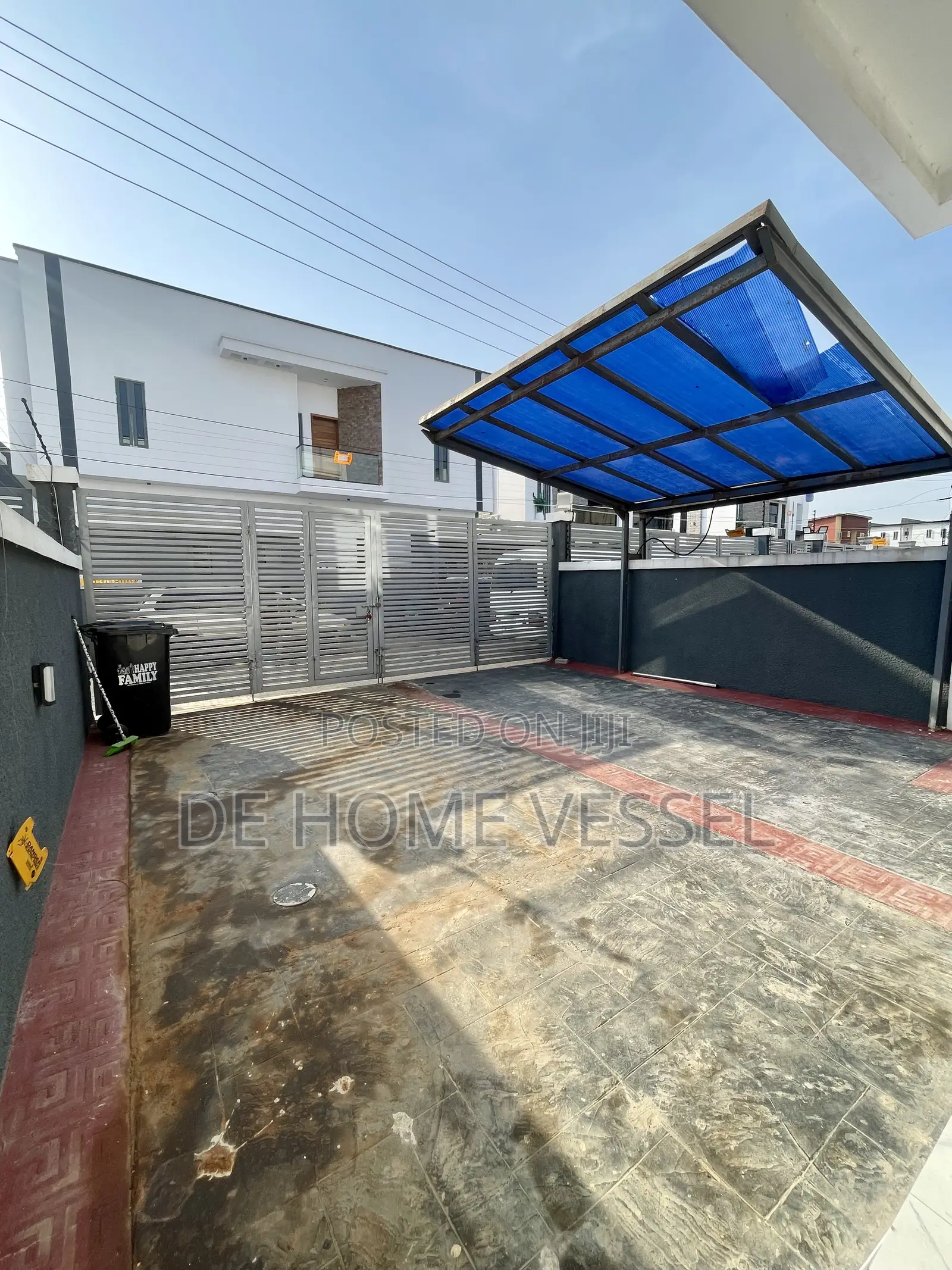 Furnished 4bdrm Duplex in Lekki for sale