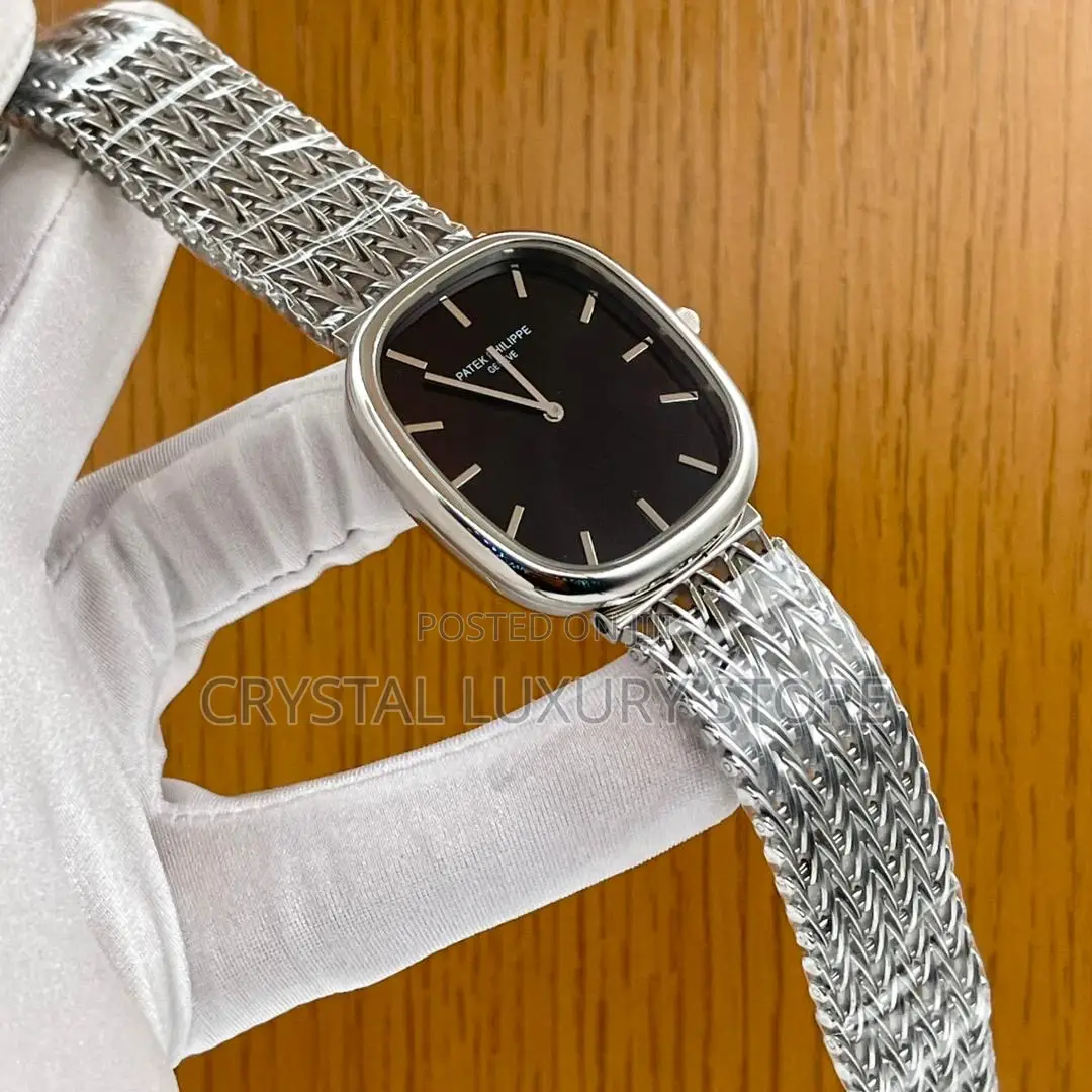 Patek Philippe Quality Luxury Ladies Chain Strap Wristwatch
