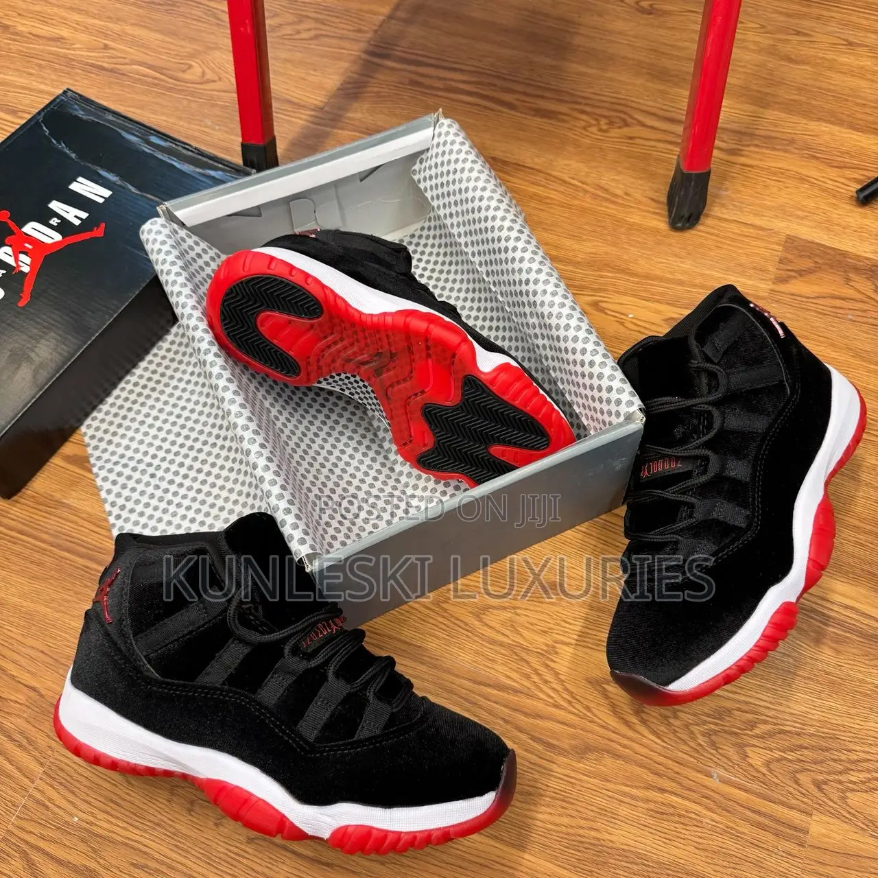 Original Air Jordan 11 Retro Bred Velvet Sneakers