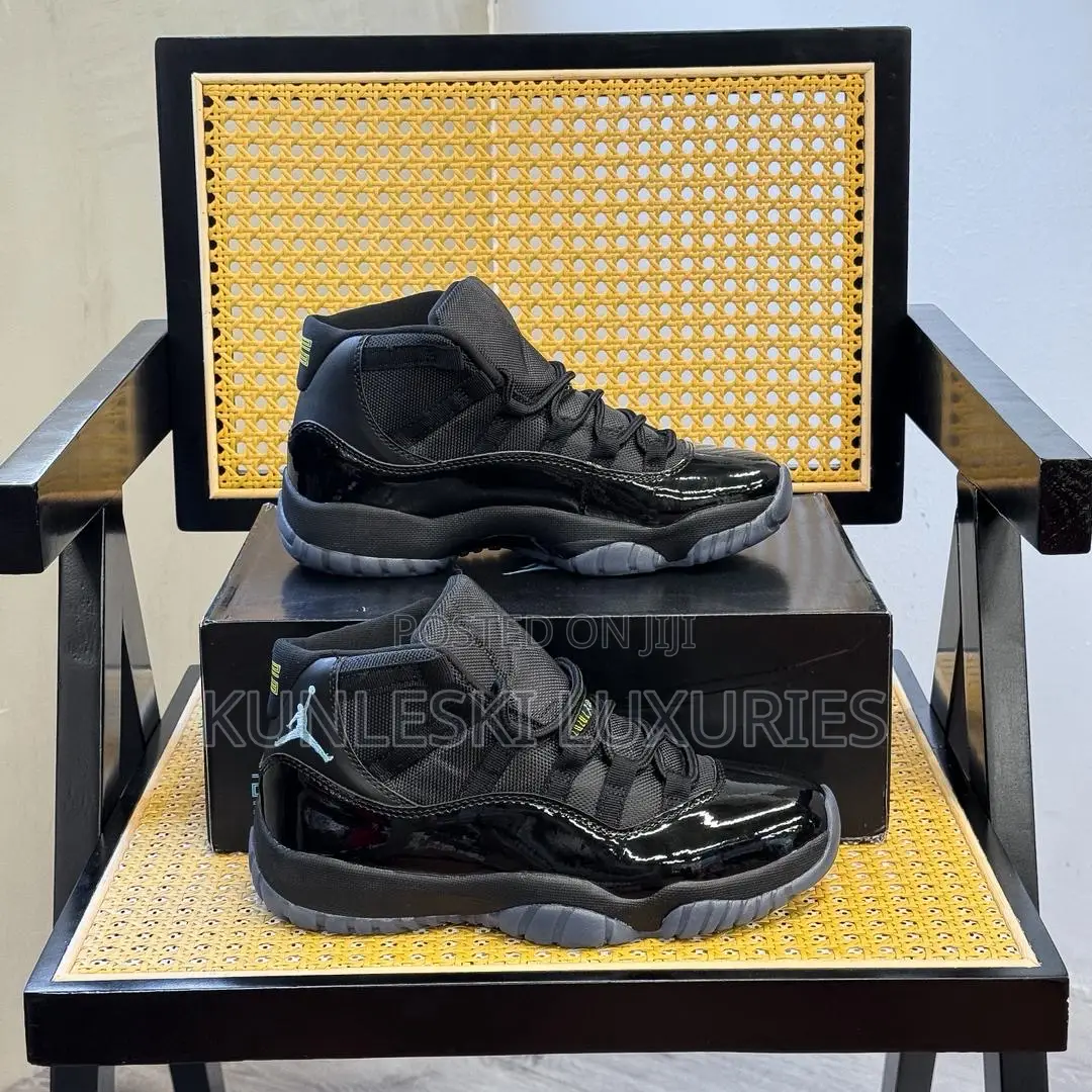 Original Air Jordan 11 Retro Gamma Blue Sneakers