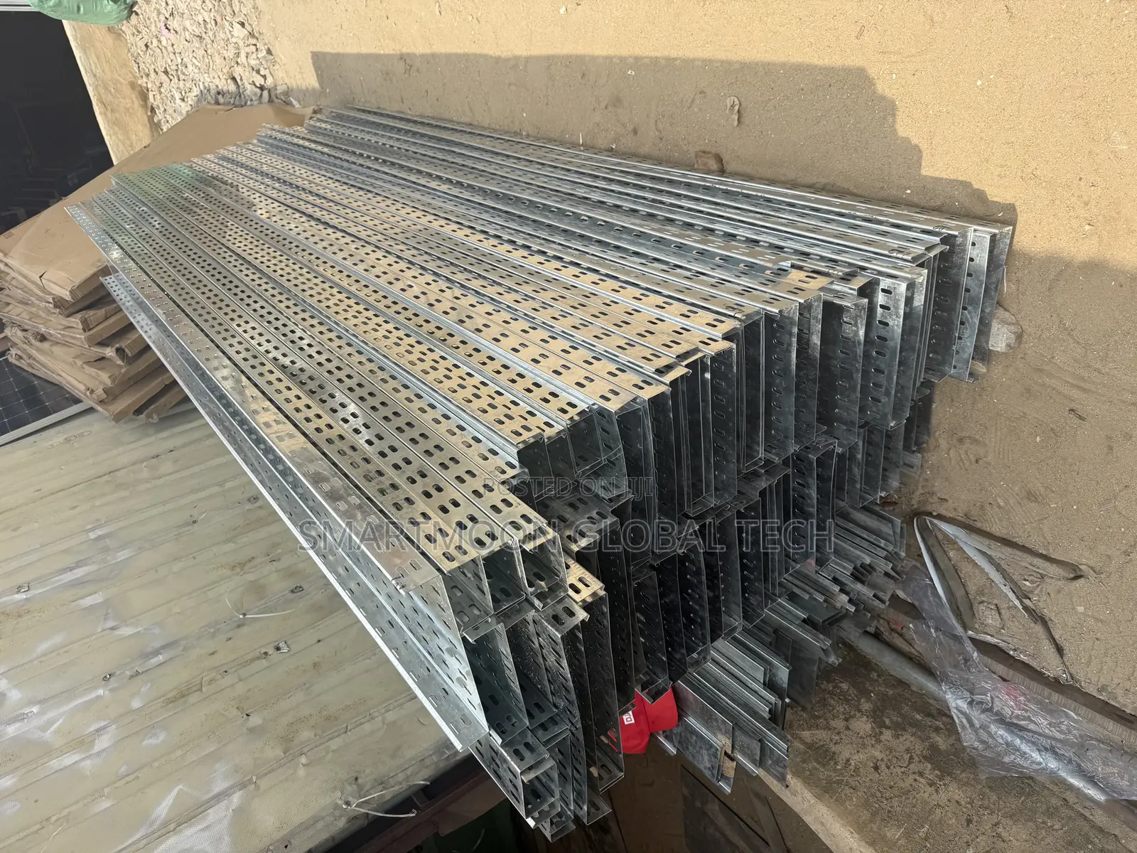 Original Galvanize 300mm X 50mm Cable Tray