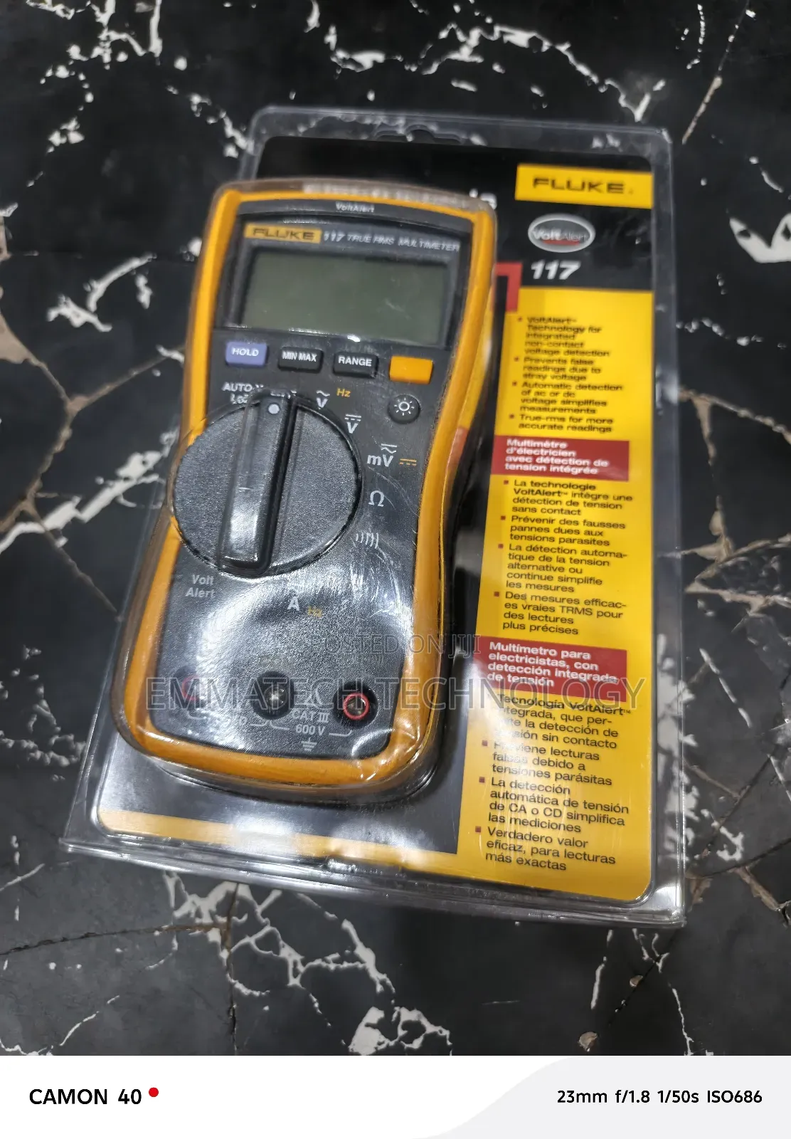 Dz Fluke 117 Clamp Meter