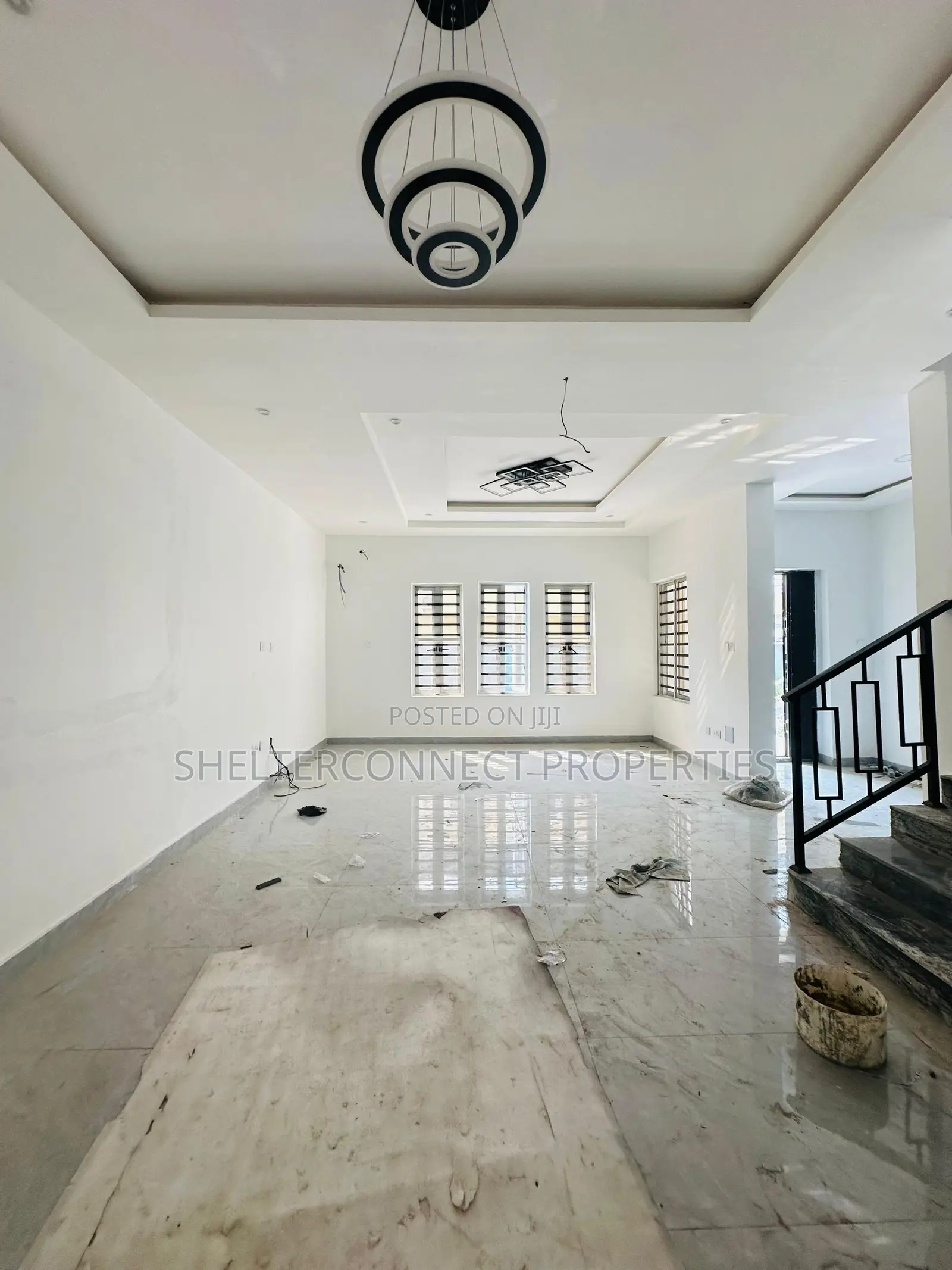 4bdrm Townhouse / Terrace in Lekki Phase 1 for rent