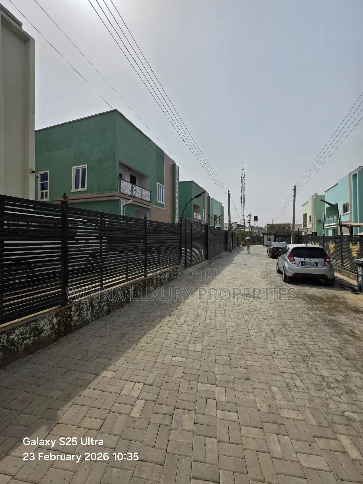 4bdrm Bungalow in Nana Estate, Lugbe District for sale