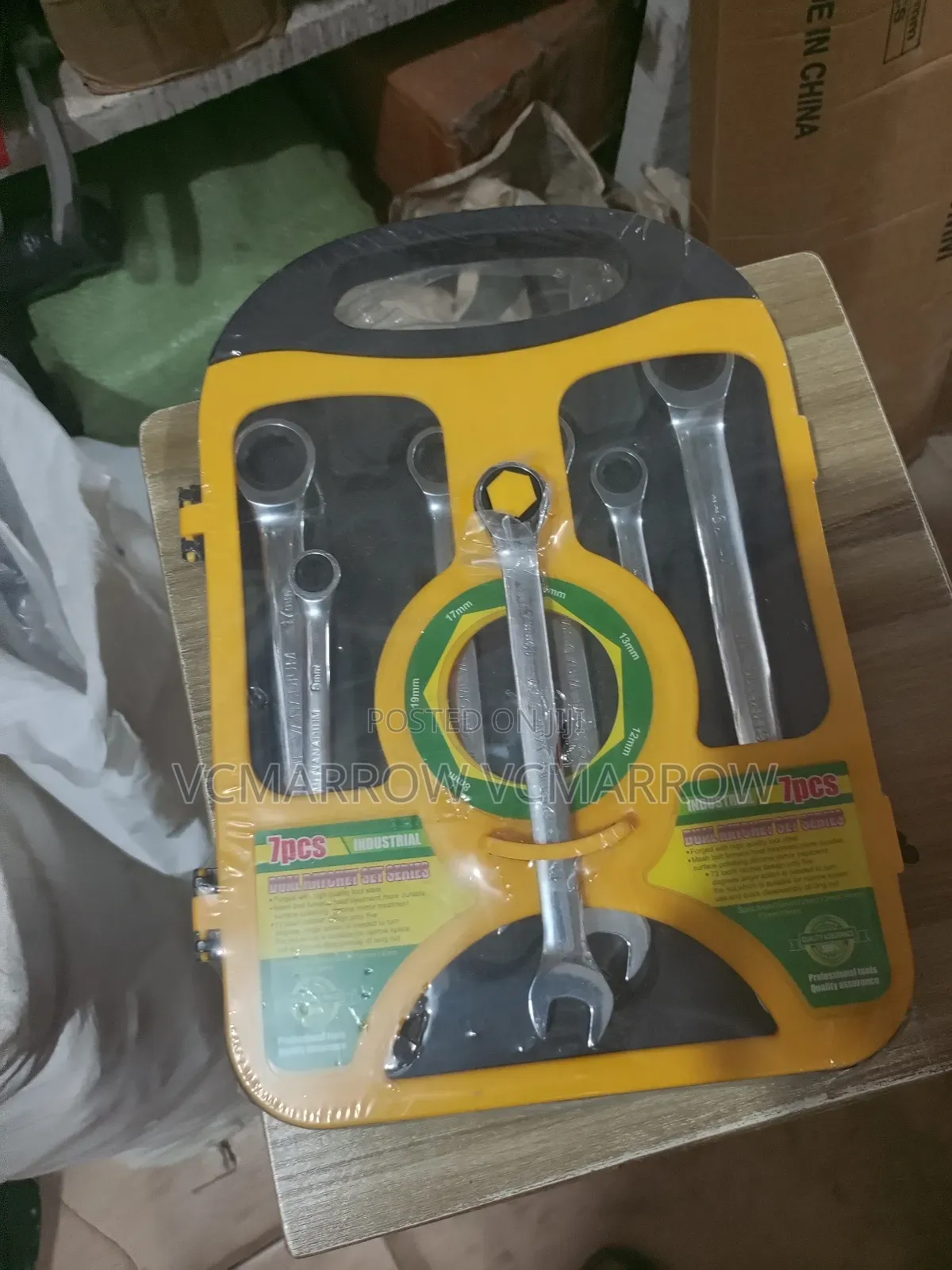 7-Piece Industrial Ratchet Combination Wrench Set.