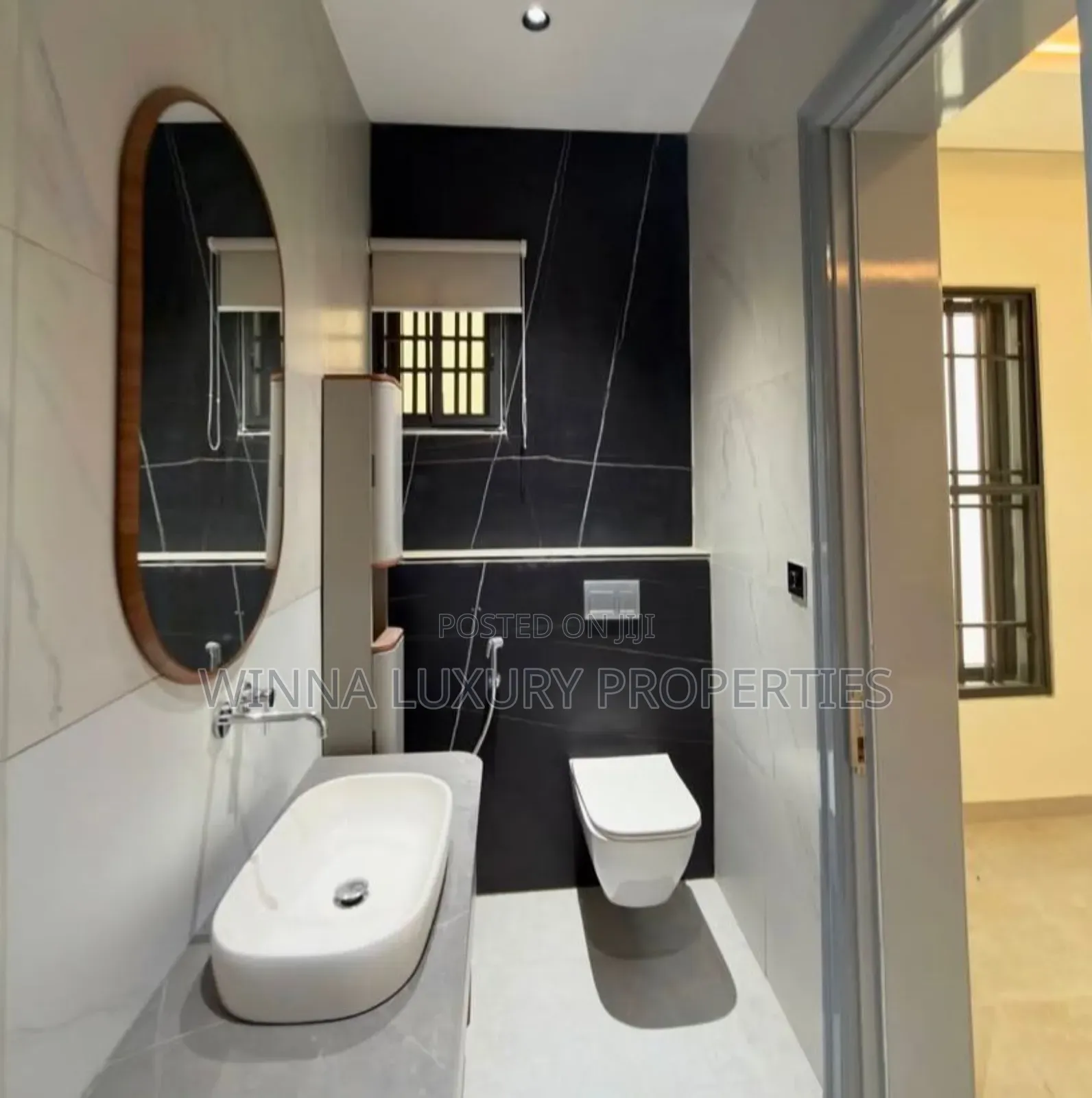5bdrm Duplex in Wuse Zone for sale