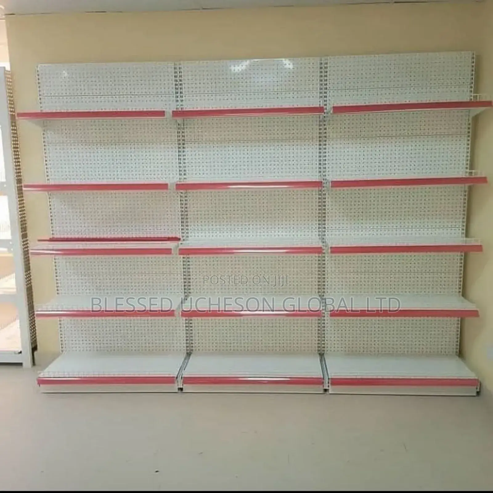 Single Retail Supermarket Shelf