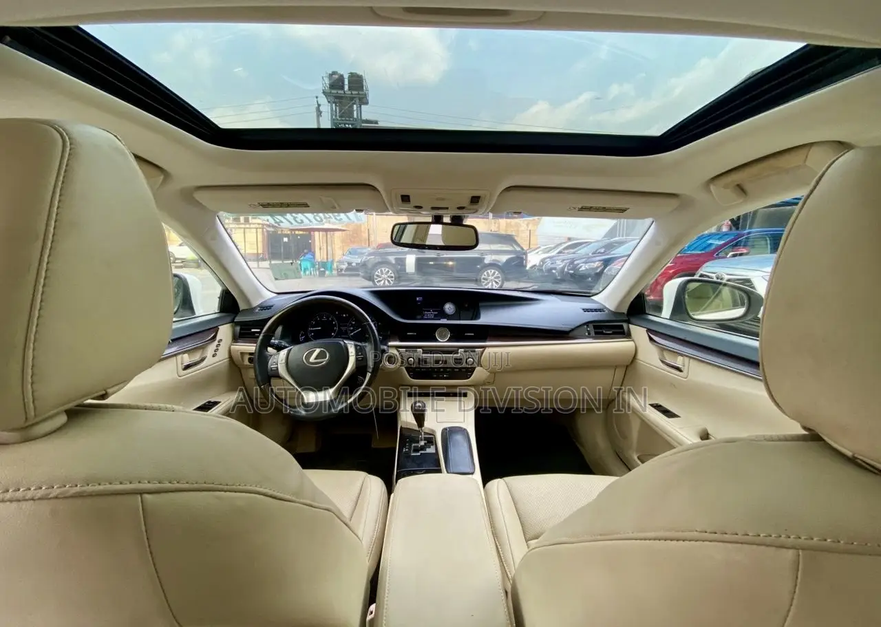 Lexus ES 350 FWD 2014 White