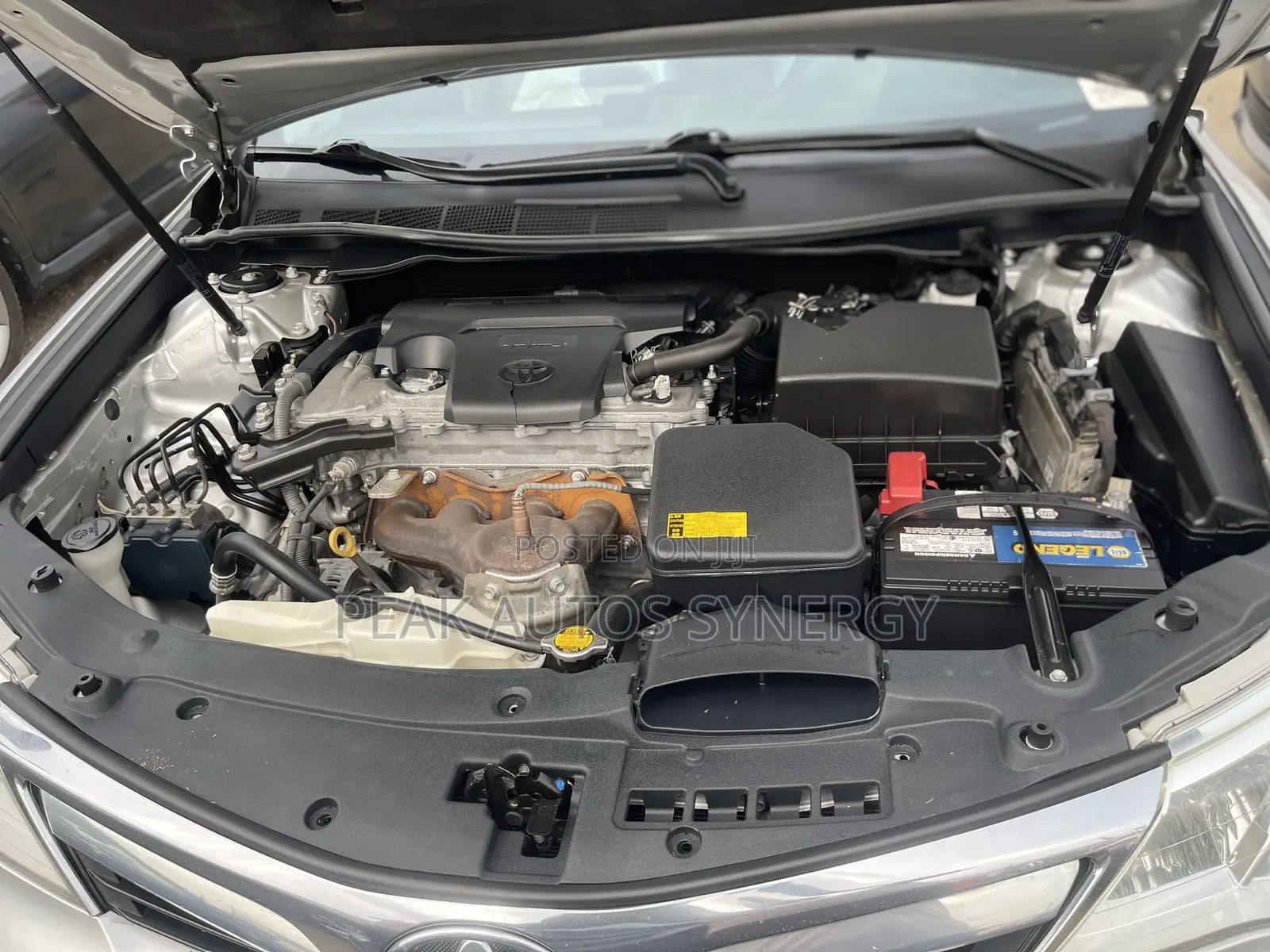 Toyota Camry XLE 4dr Sedan (2.5L 4cyl 6A) 2013 Silver