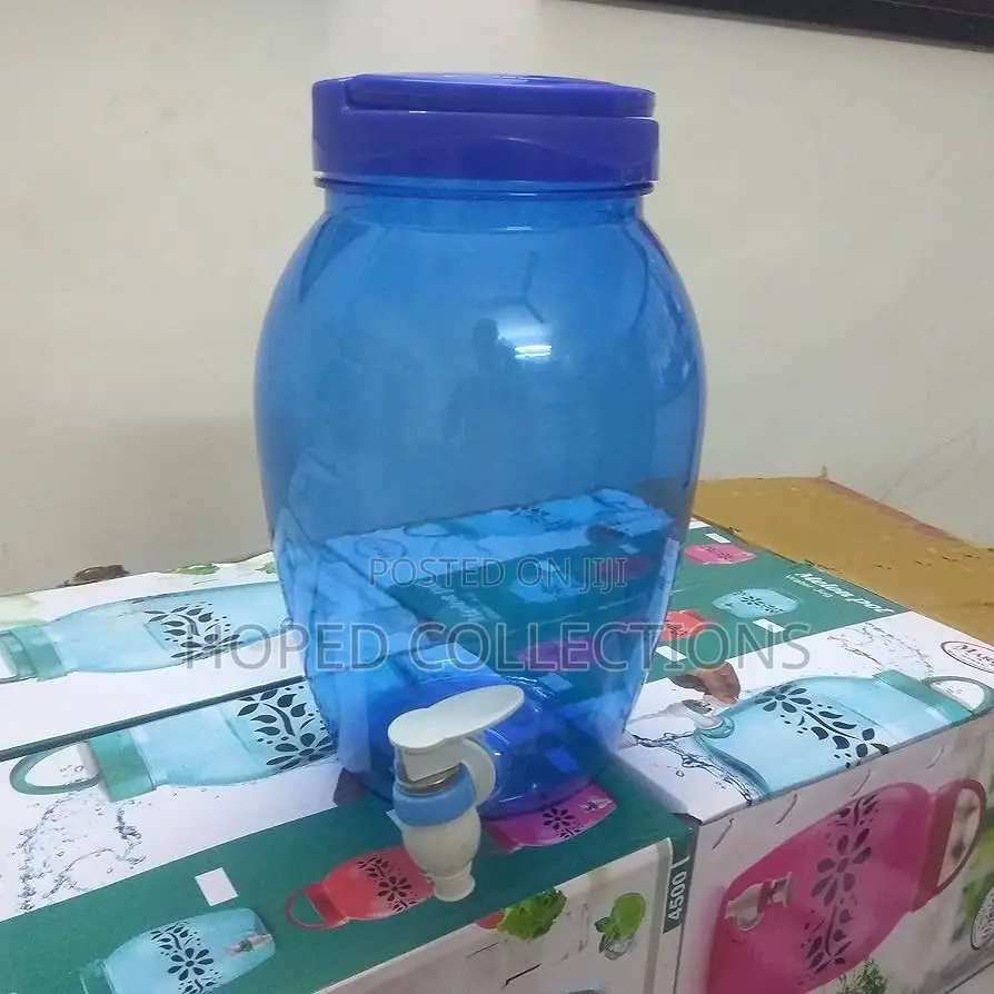 Oliver Plastic Bottle Dispenser Jar