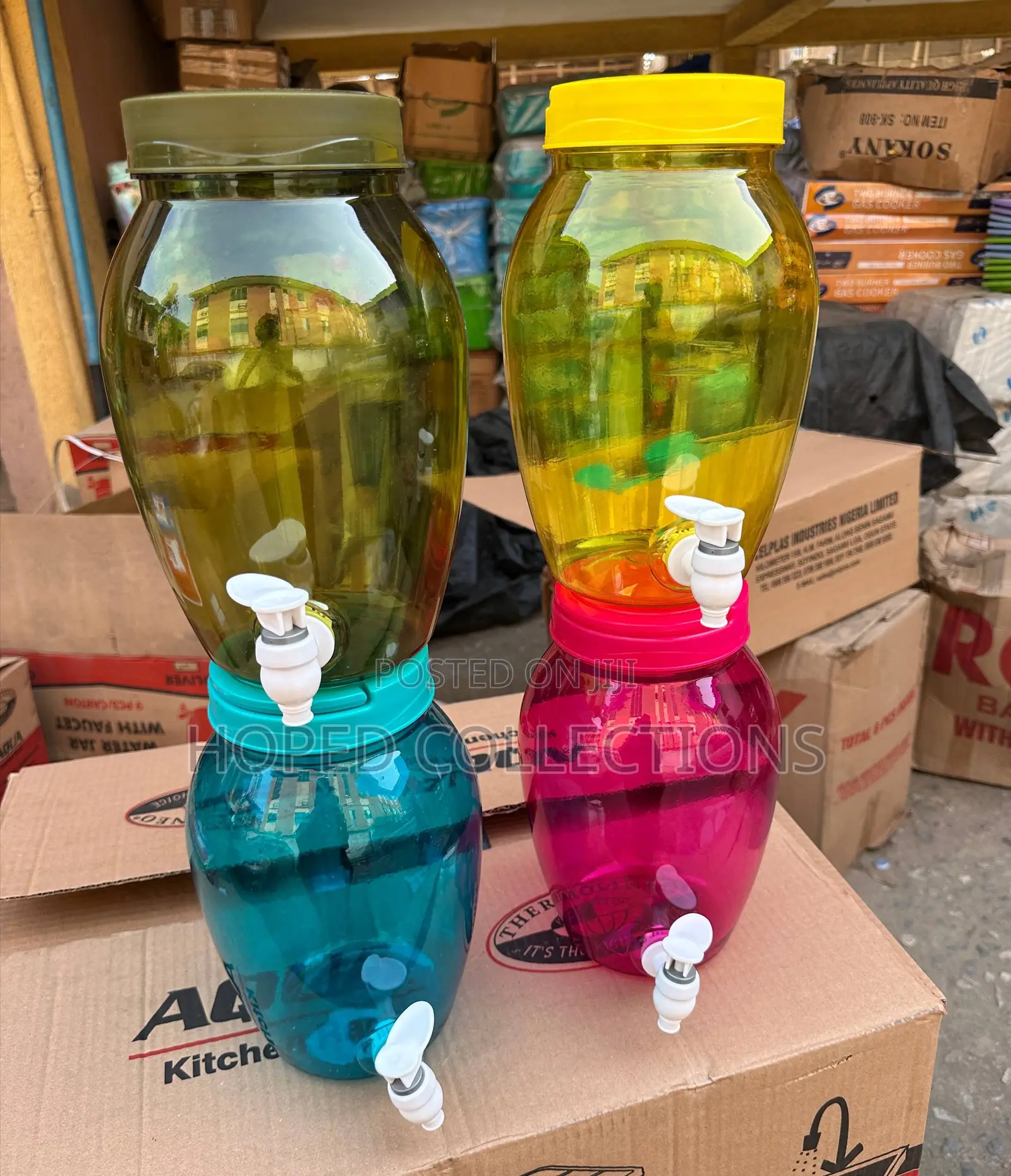 Oliver Plastic Bottle Dispenser Jar