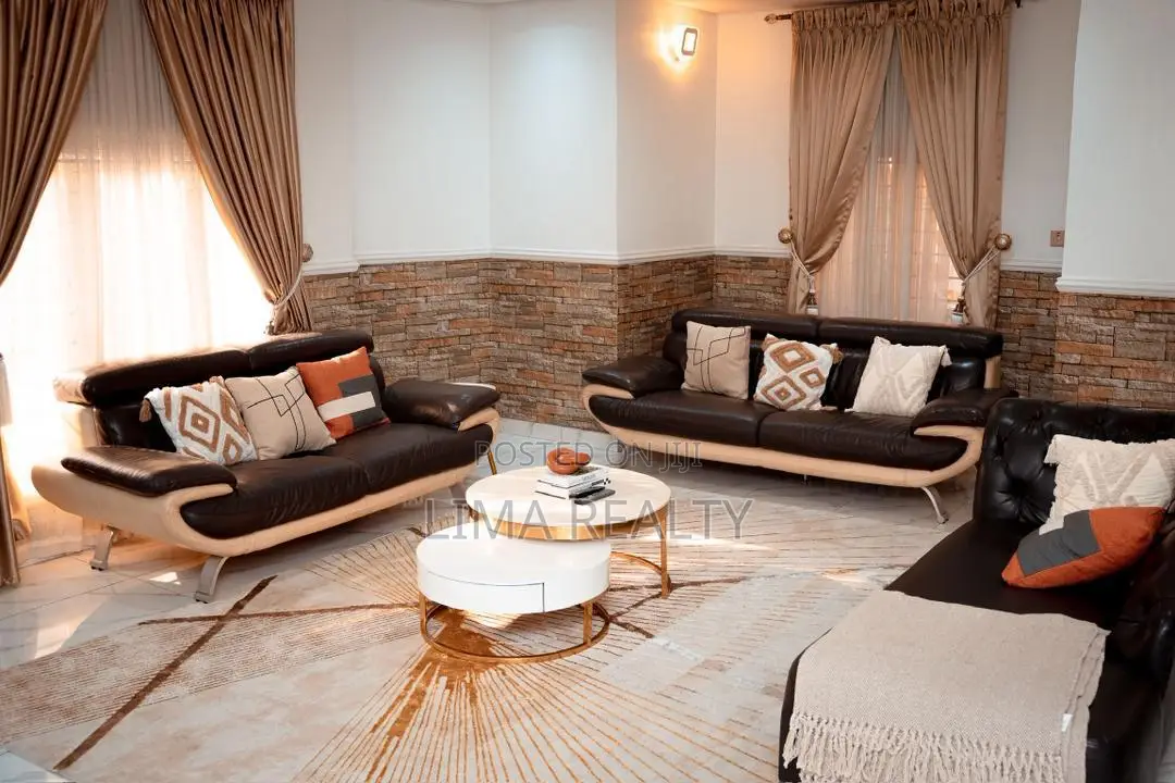 Eniville- 3 Bedroom Oniru