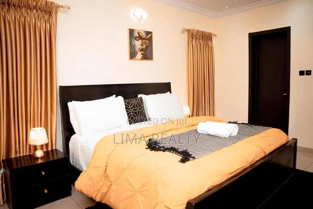 Eniville- 3 Bedroom Oniru