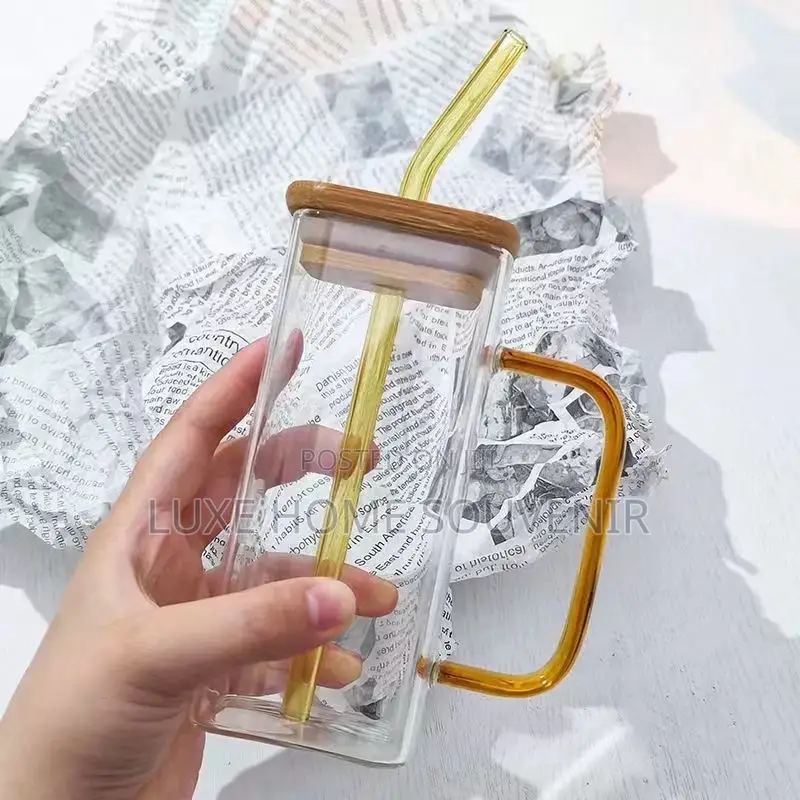 Square Glass Cup With Bamboo Cover and Straw