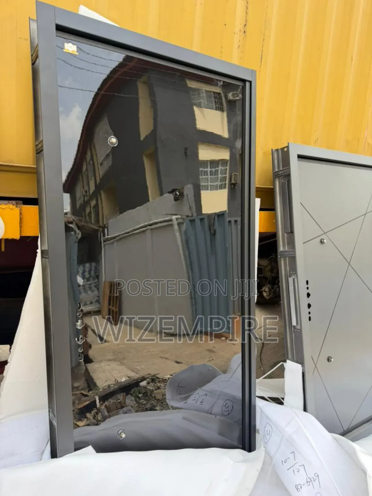 New Design Pivot Door With Smart Lock Available