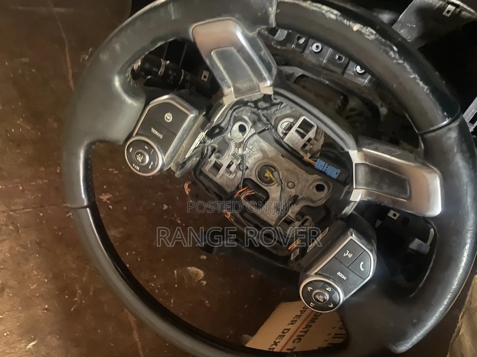 Range Rover Voque 2014 Steering Wheel