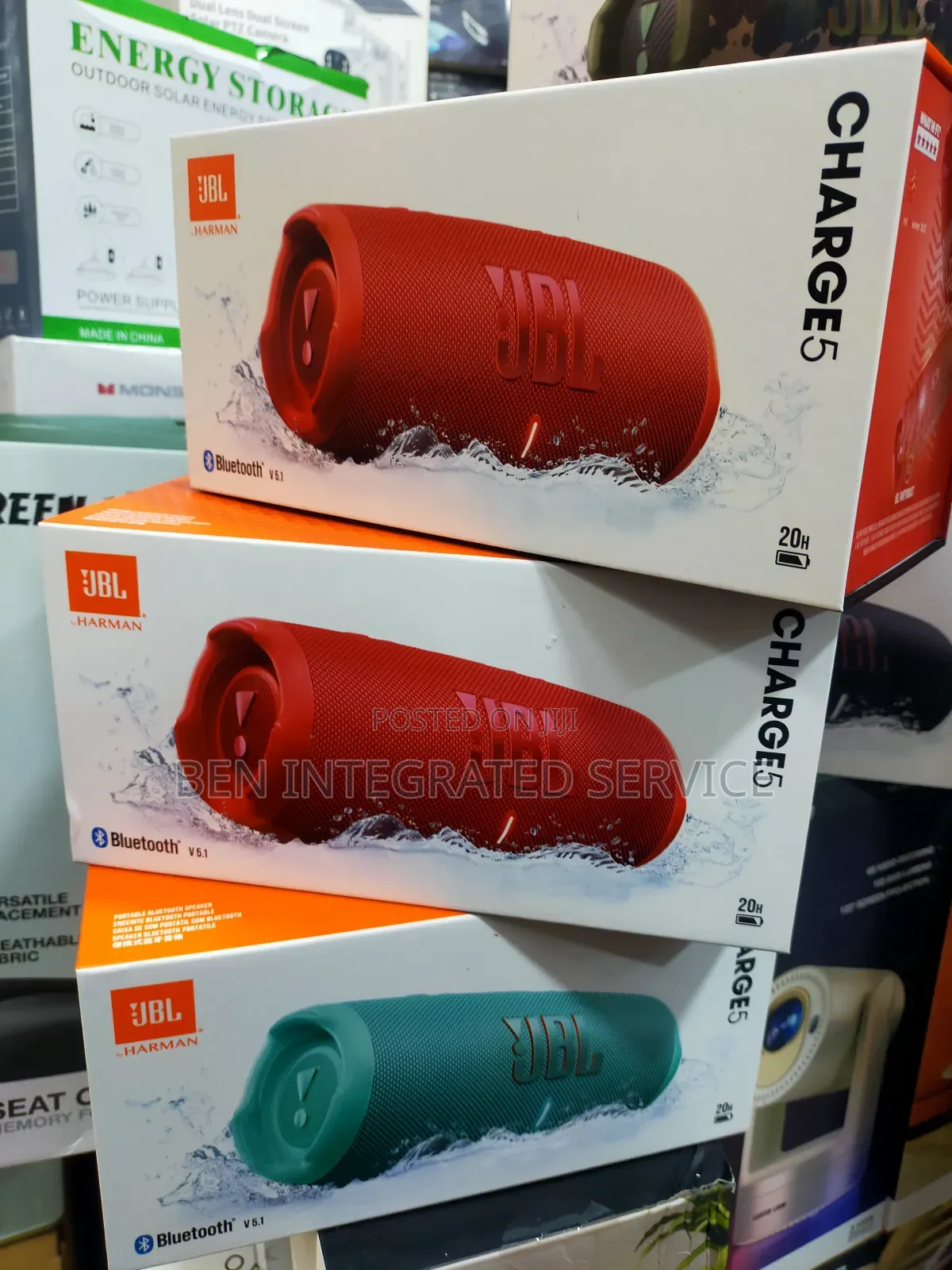 JBL Charge 5: Bold Sound. All-Day Power. Anywhere.