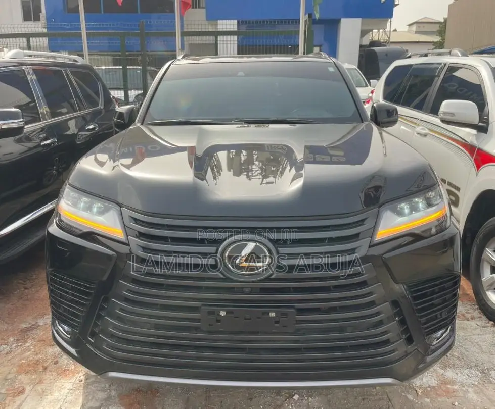 Lexus LX LX 600 2025 Black