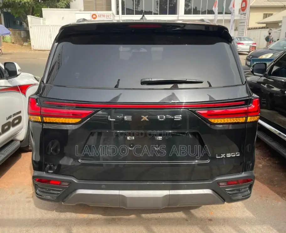 Lexus LX LX 600 2025 Black