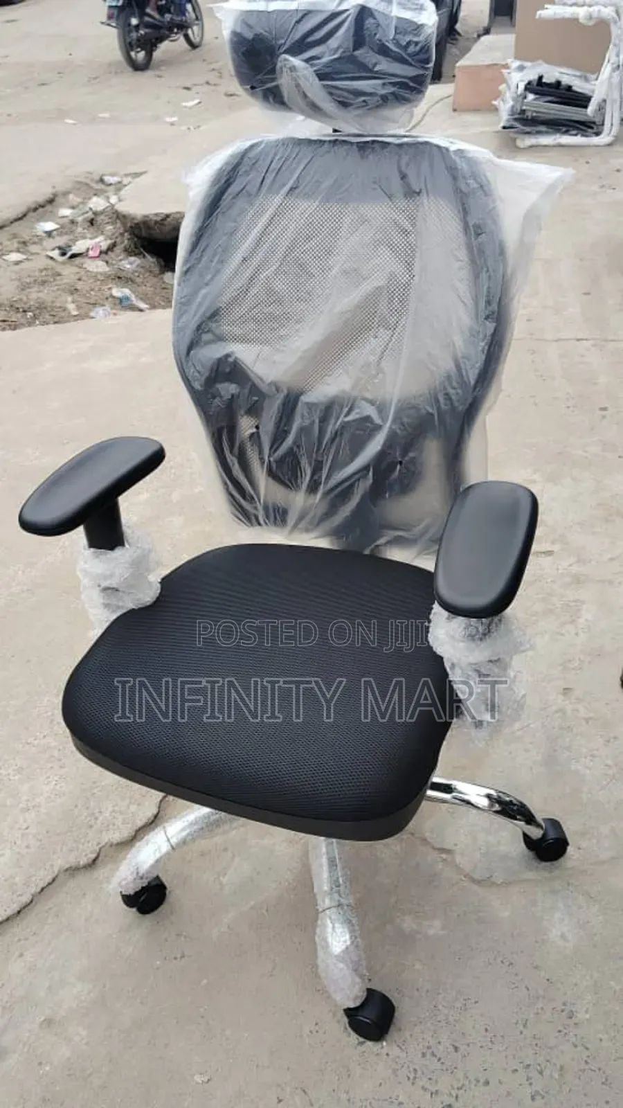 Comfy Swivel Office Chair