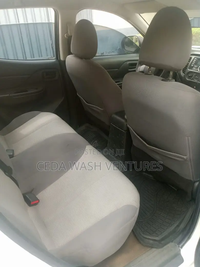Mitsubishi L200 2020 White
