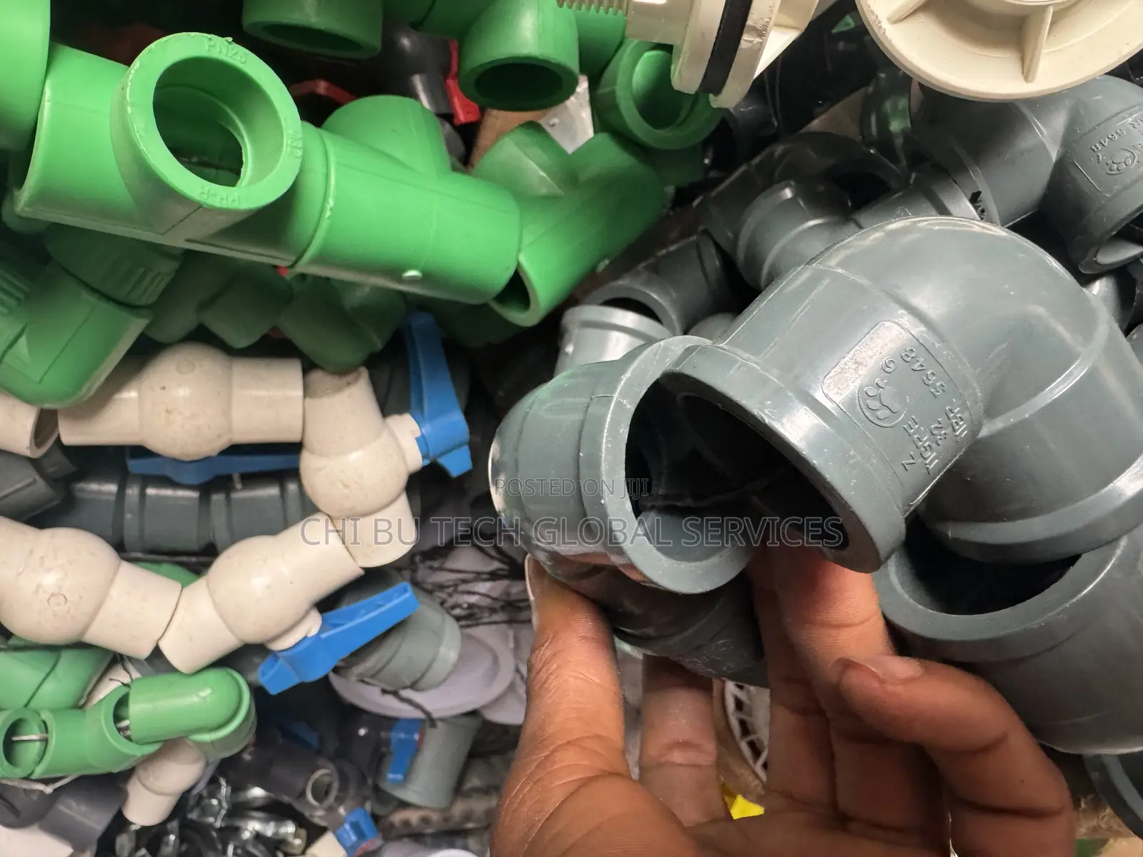 Tigre 32mm PVC Plumbing Elbow Fitting