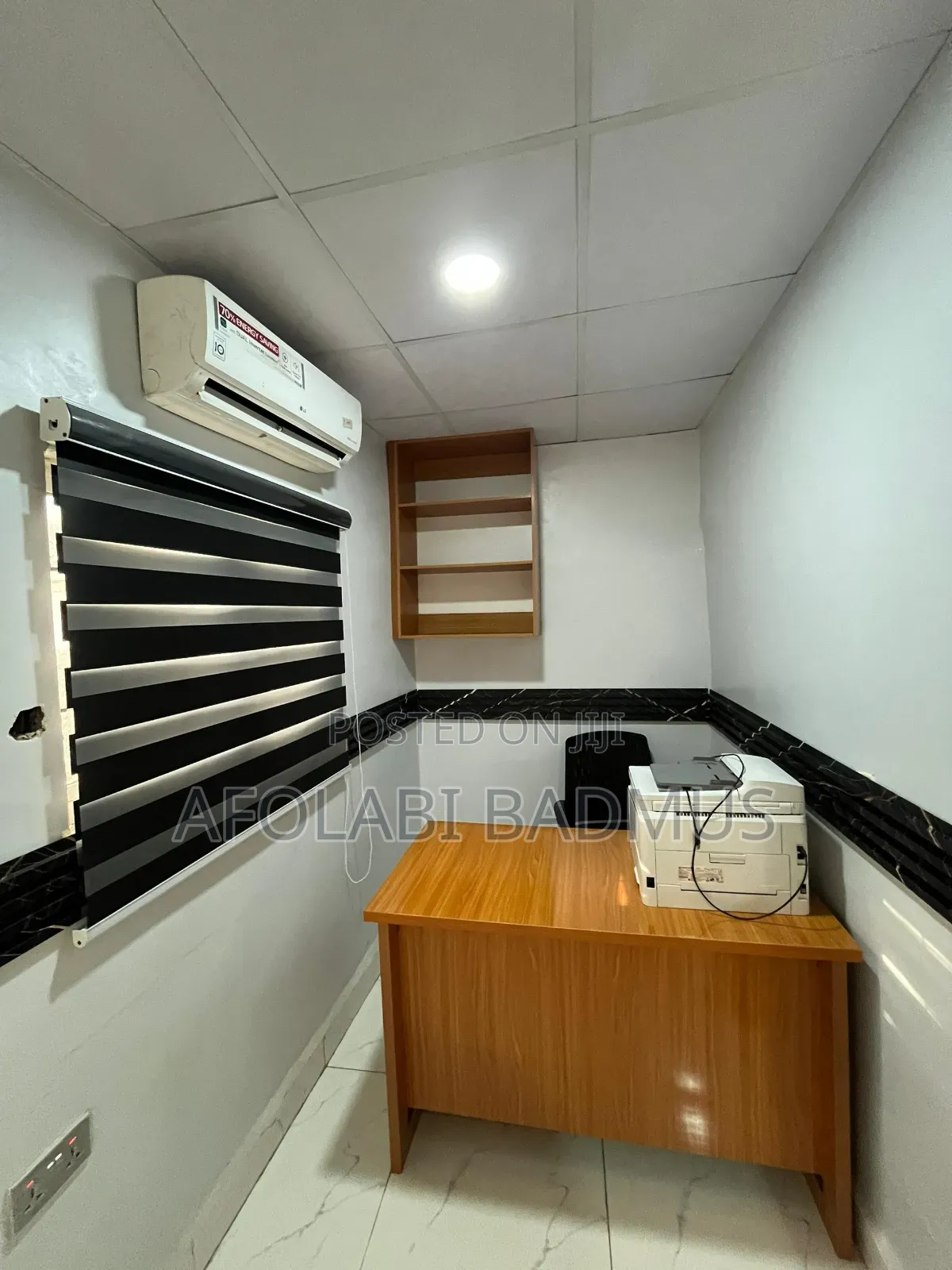 Furnished And Sweviced Office Space