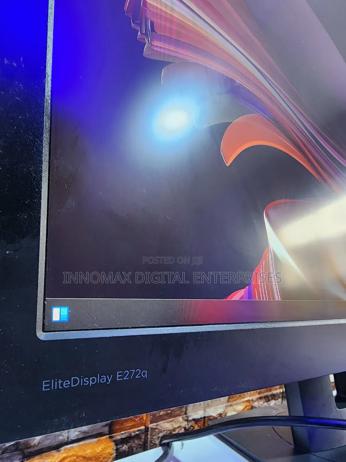 Hp Elitedisplay E272q 27-Inch Ips QHD 1440p 100%Srgb Hdmi Monitor