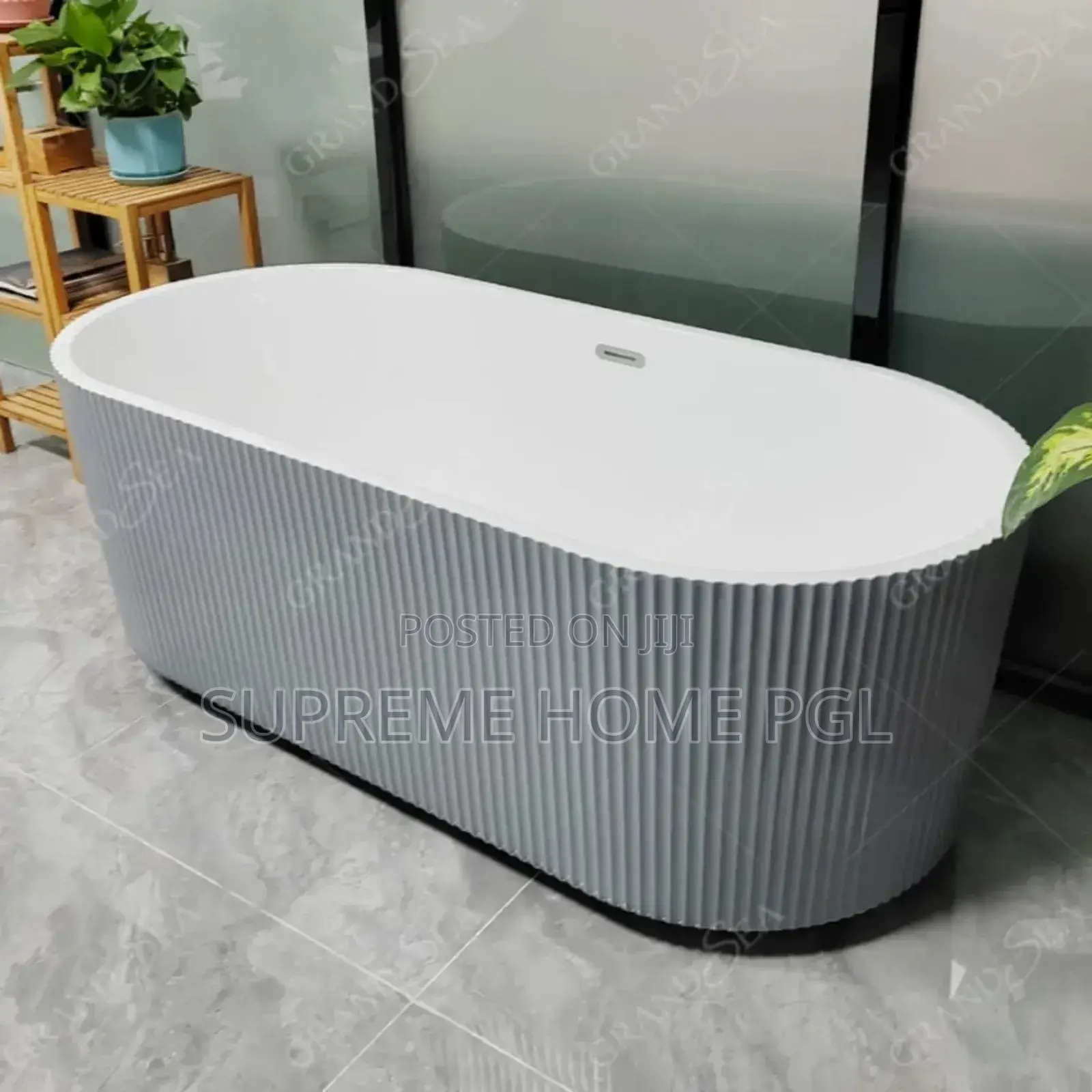 High Quality White Modern Freestanding Bathtub