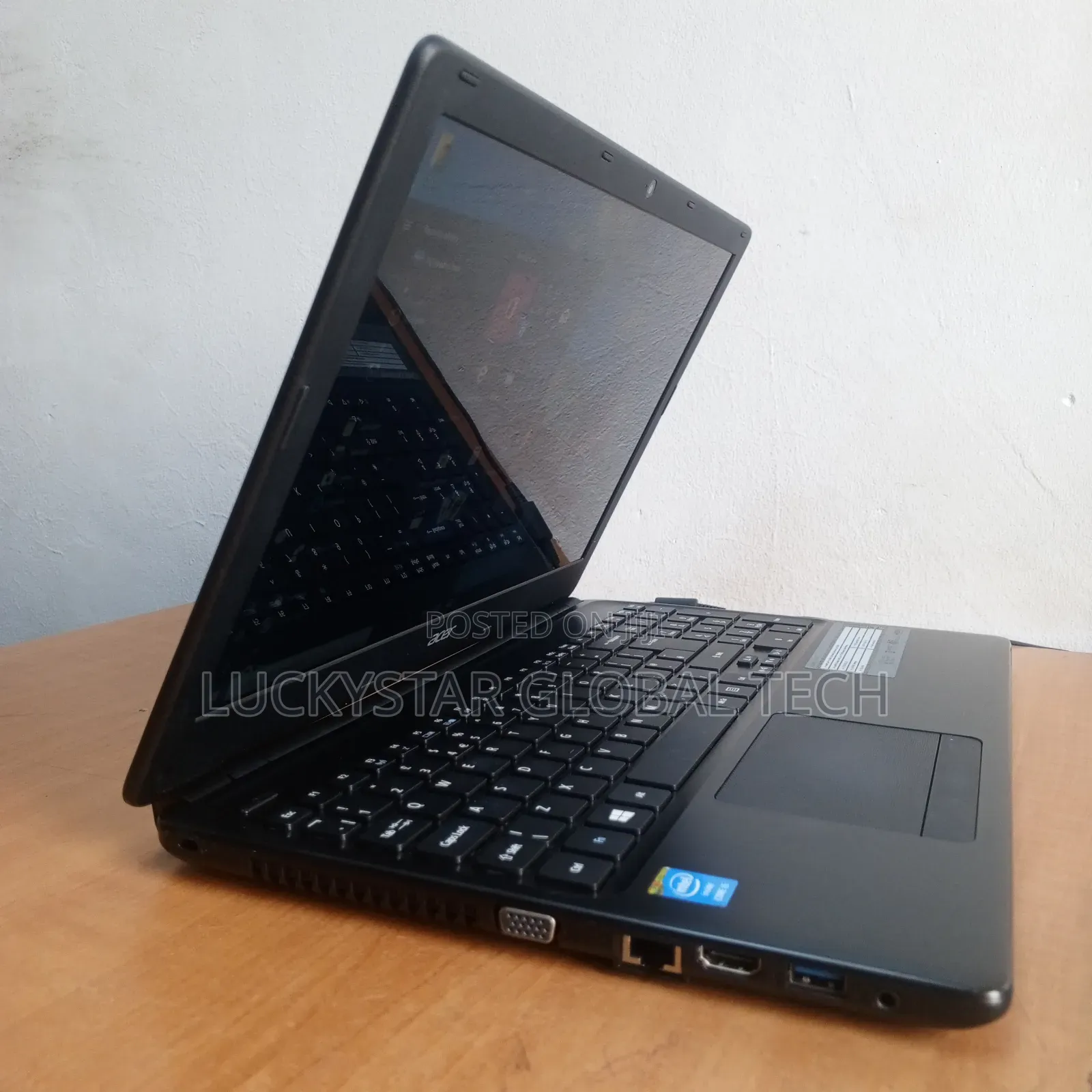 Laptop Acer Aspire E1-572 6GB Intel Core i5 HDD 320GB